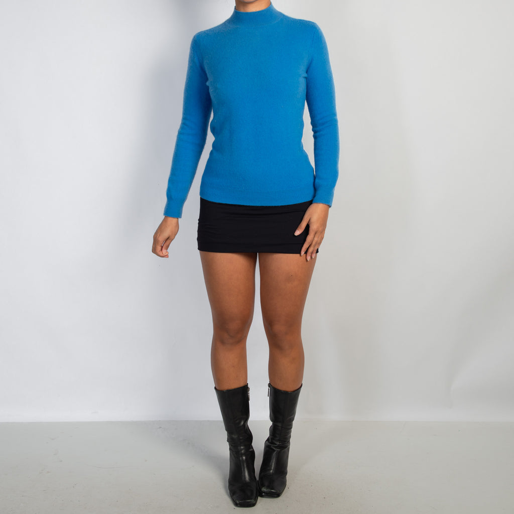 BLUE WOOL KNIT SWEATER