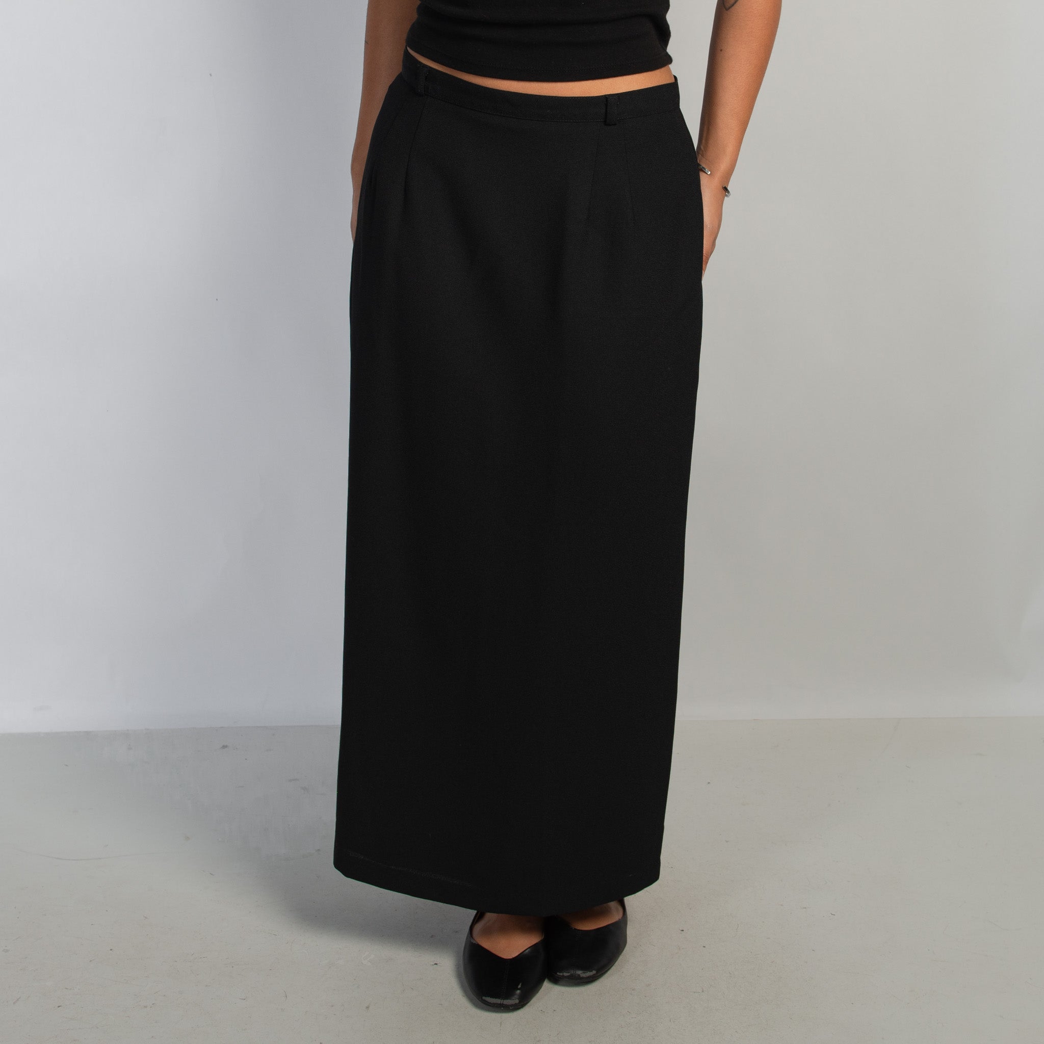 BLACK MAXI SKIRT