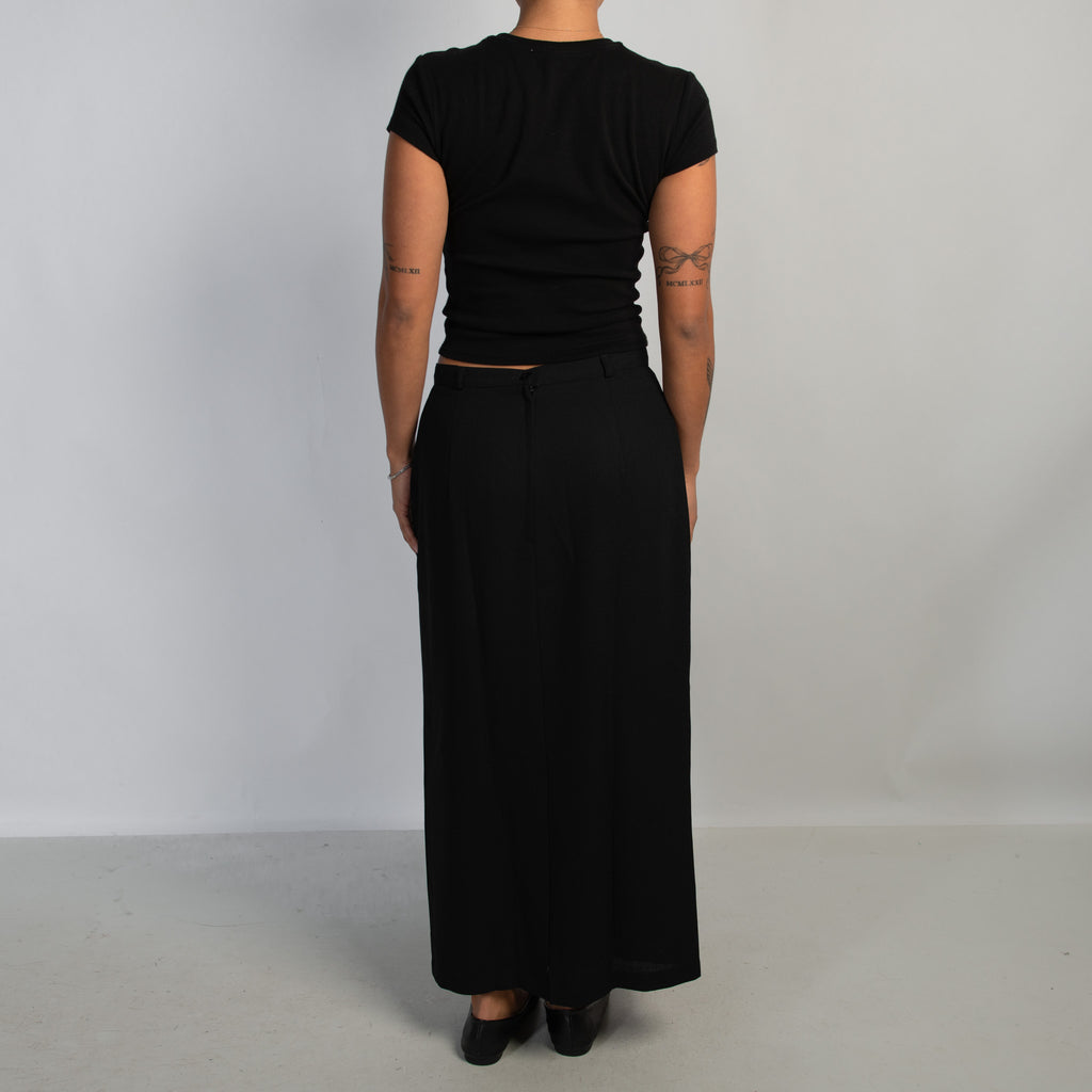 BLACK MAXI SKIRT