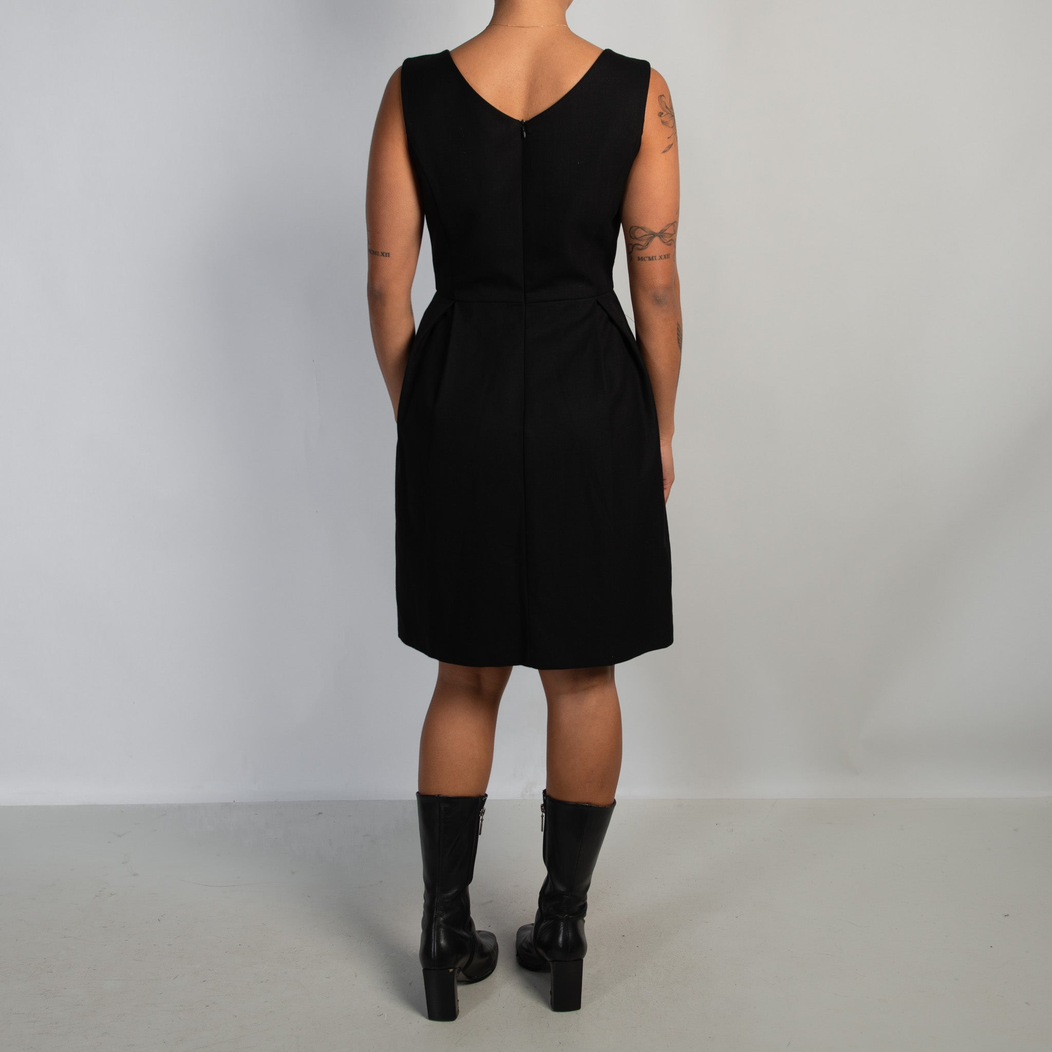 BLACK WOOL MIDI DRESS