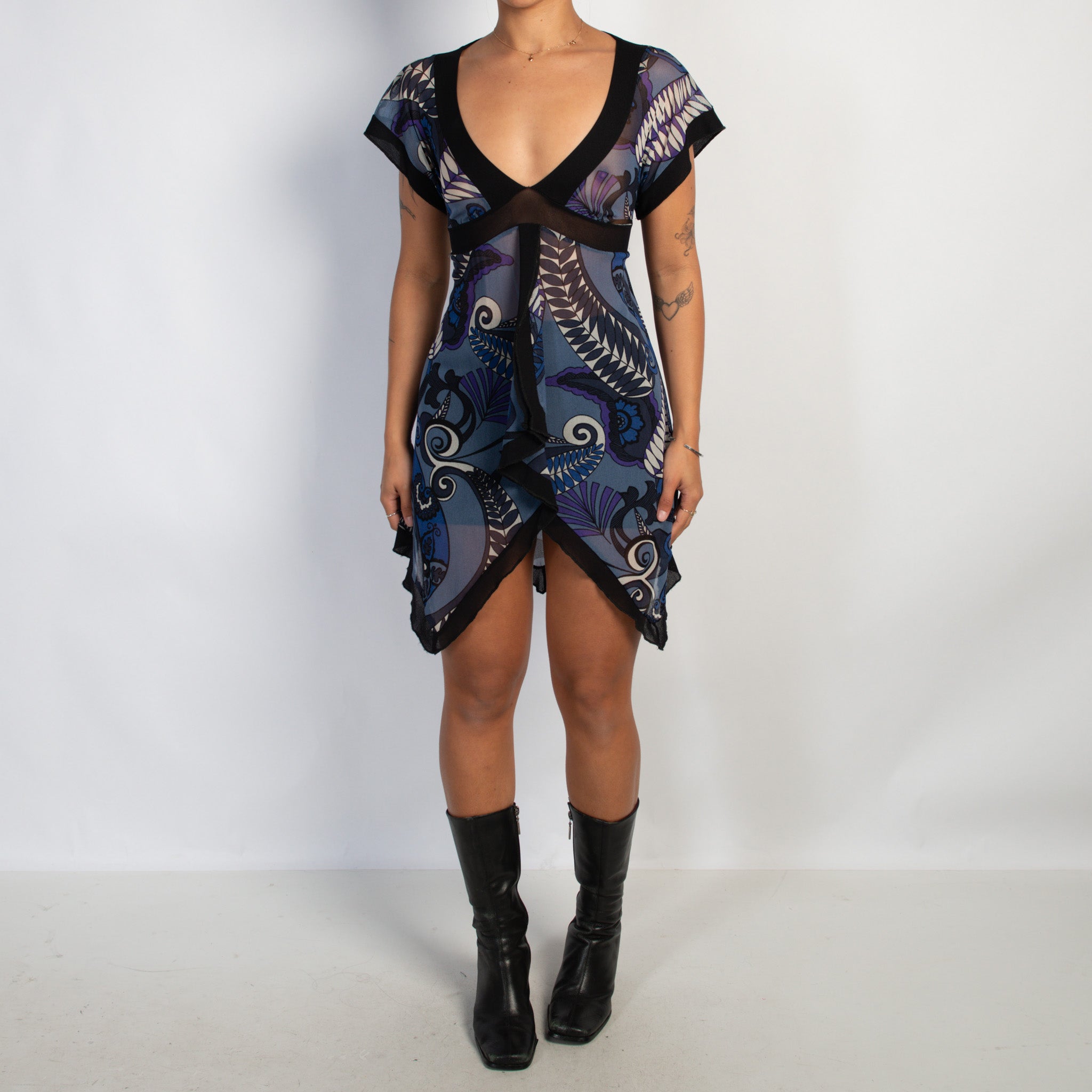 PATTERN MESH LONGLINE TOP