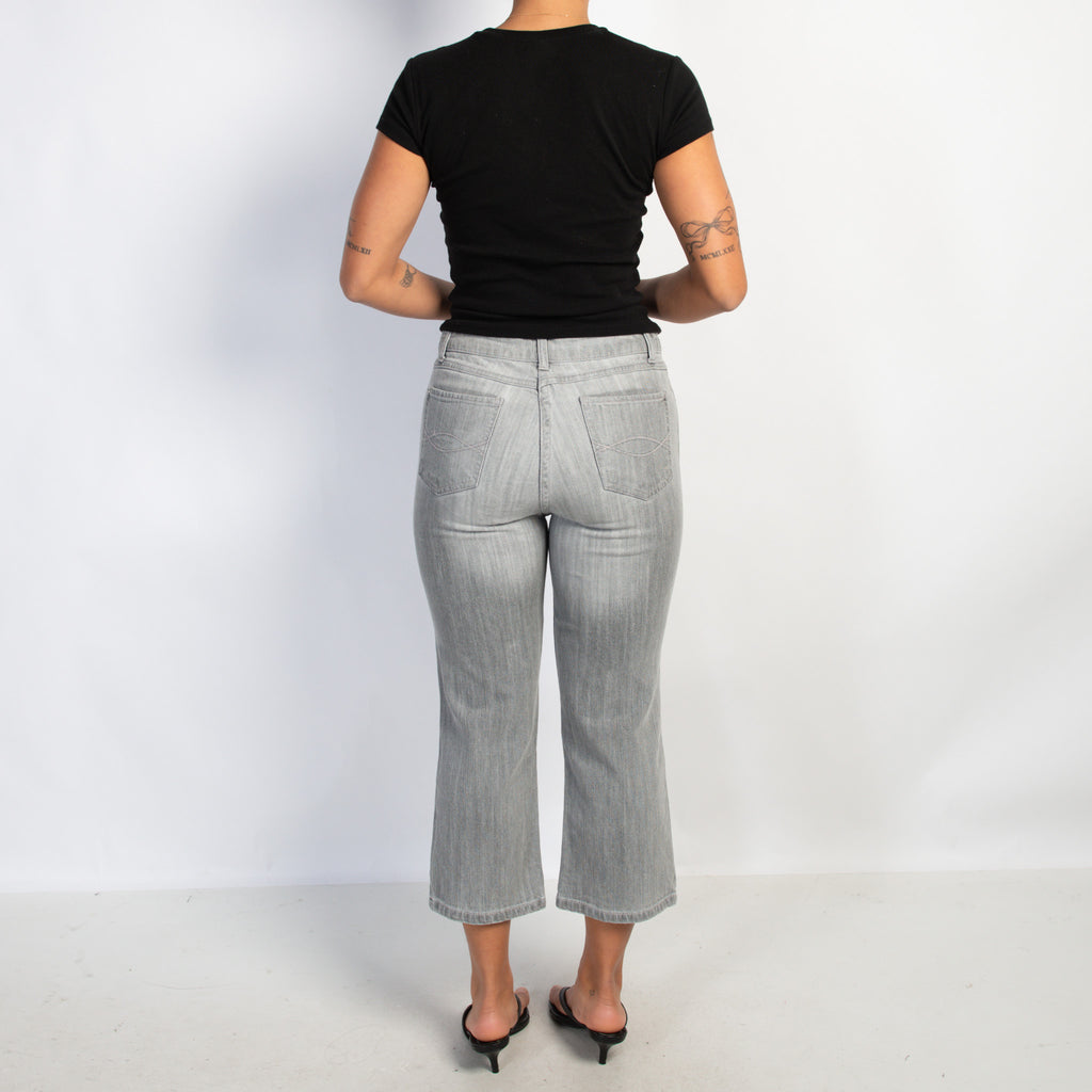 GREY CAPRI JEANS