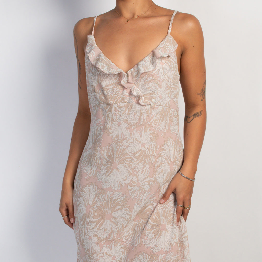 PALE PINK FLORAL MIDI DRESS