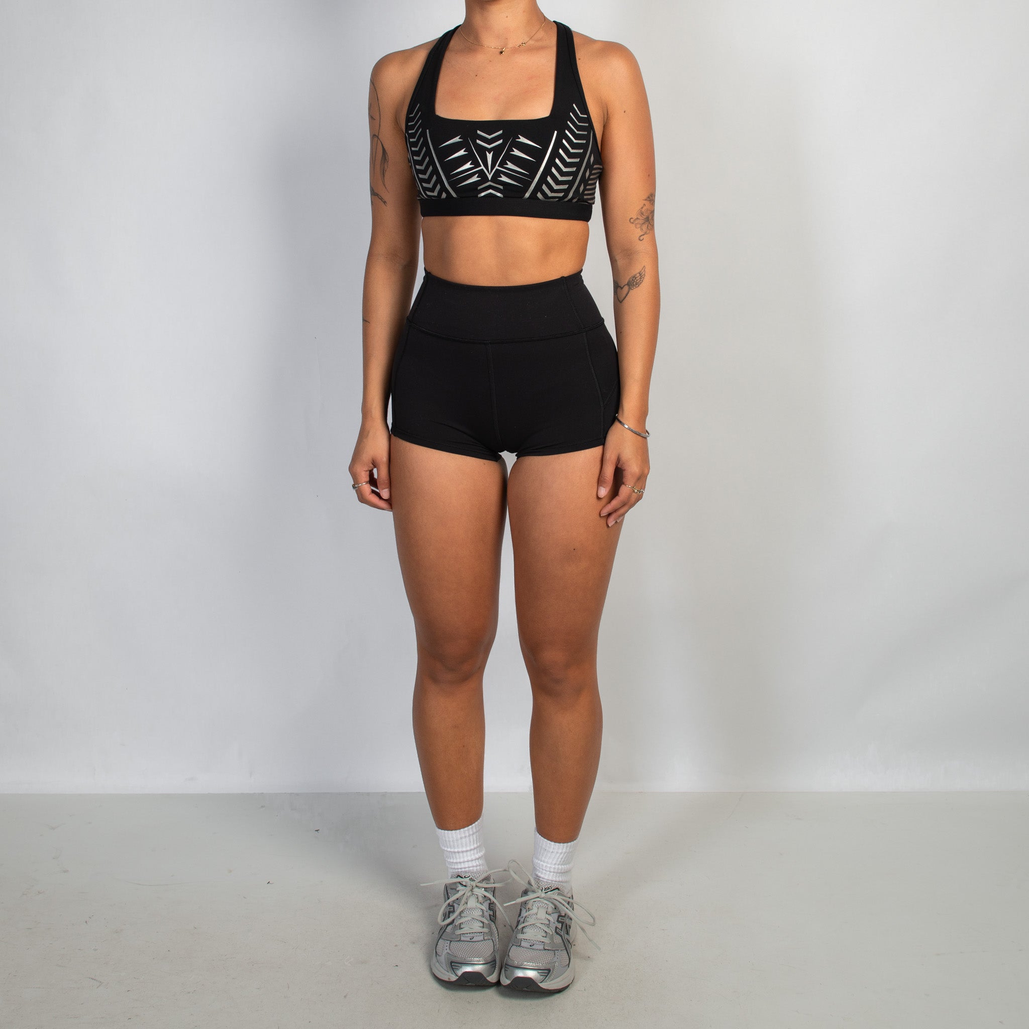 GEOMETRIC SPORTS BRA