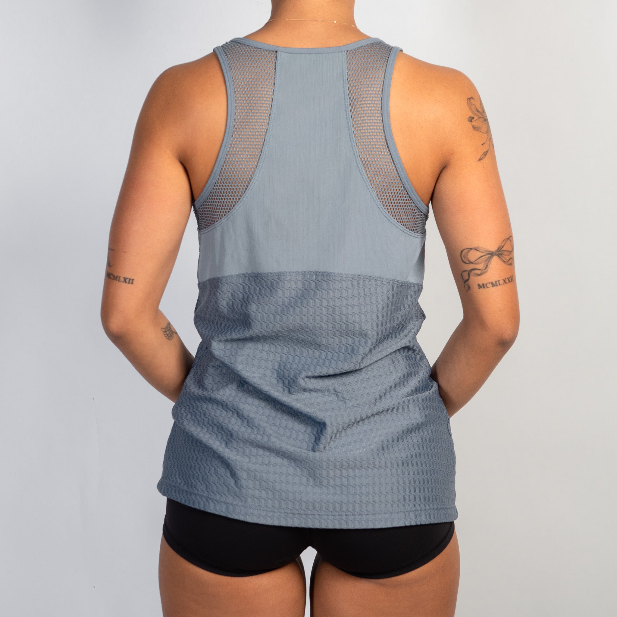 GREY BLUE NET TANK TOP