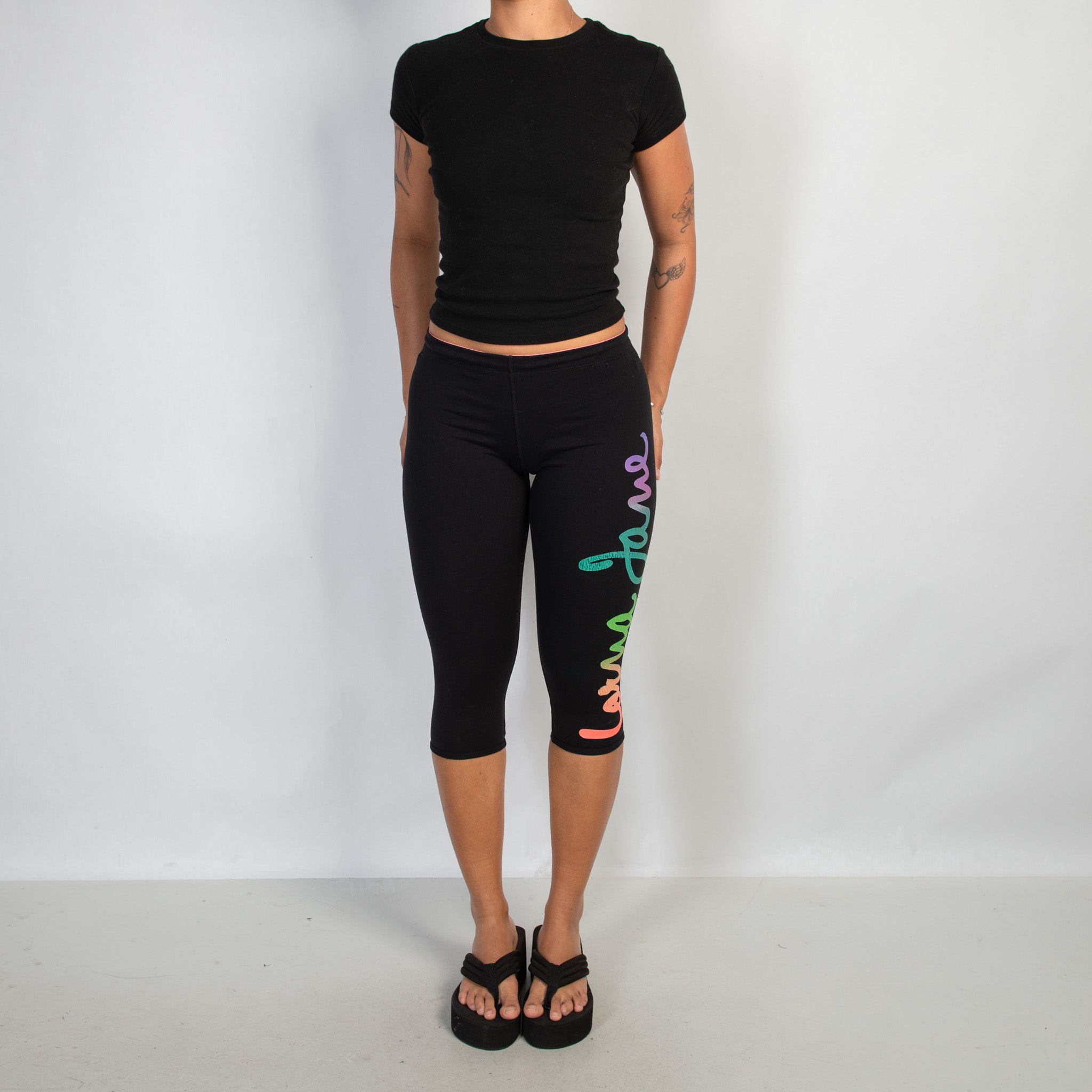 COLOUR KNEE LENGTH TIGHTS
