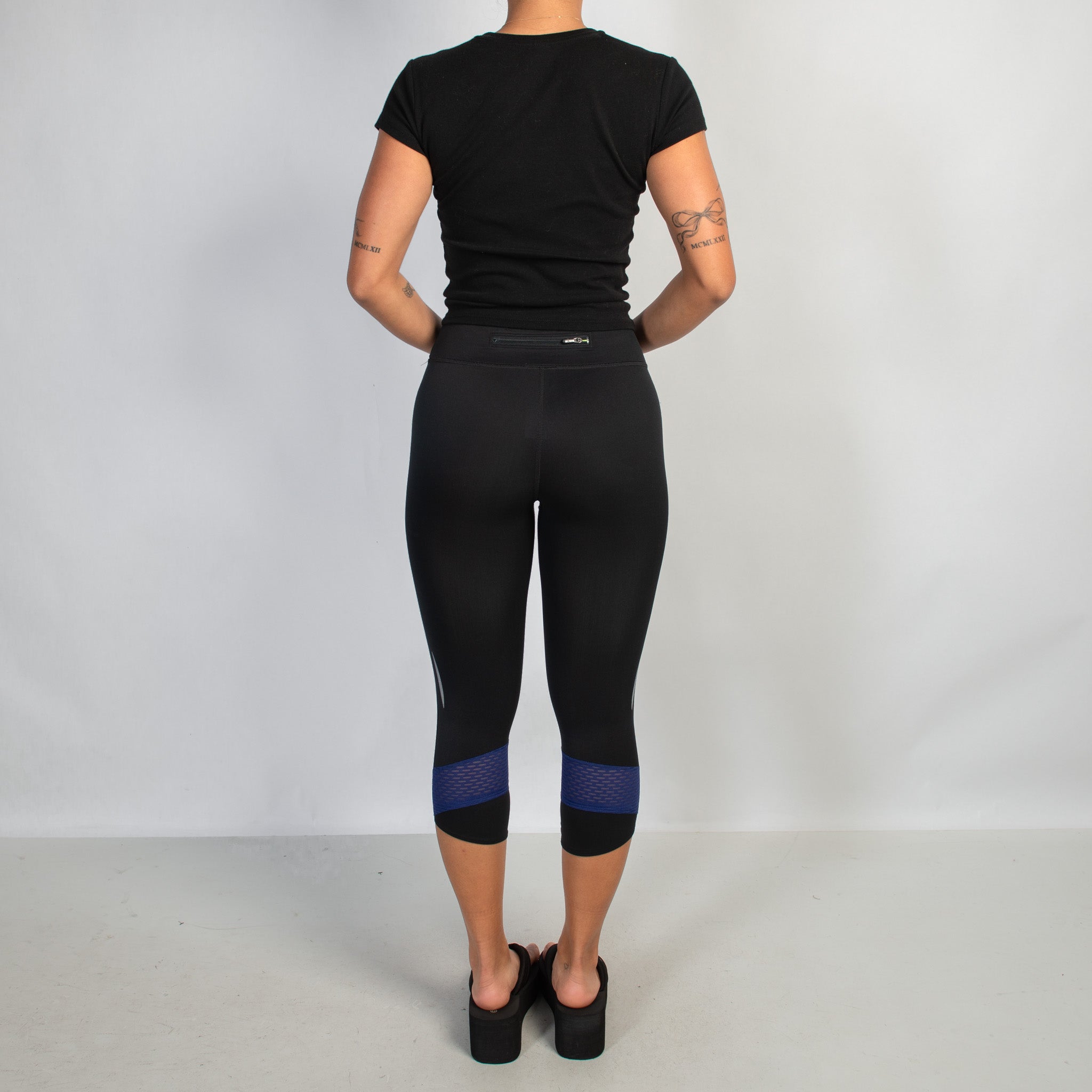 NAVY ACCENT CROP TIGHTS