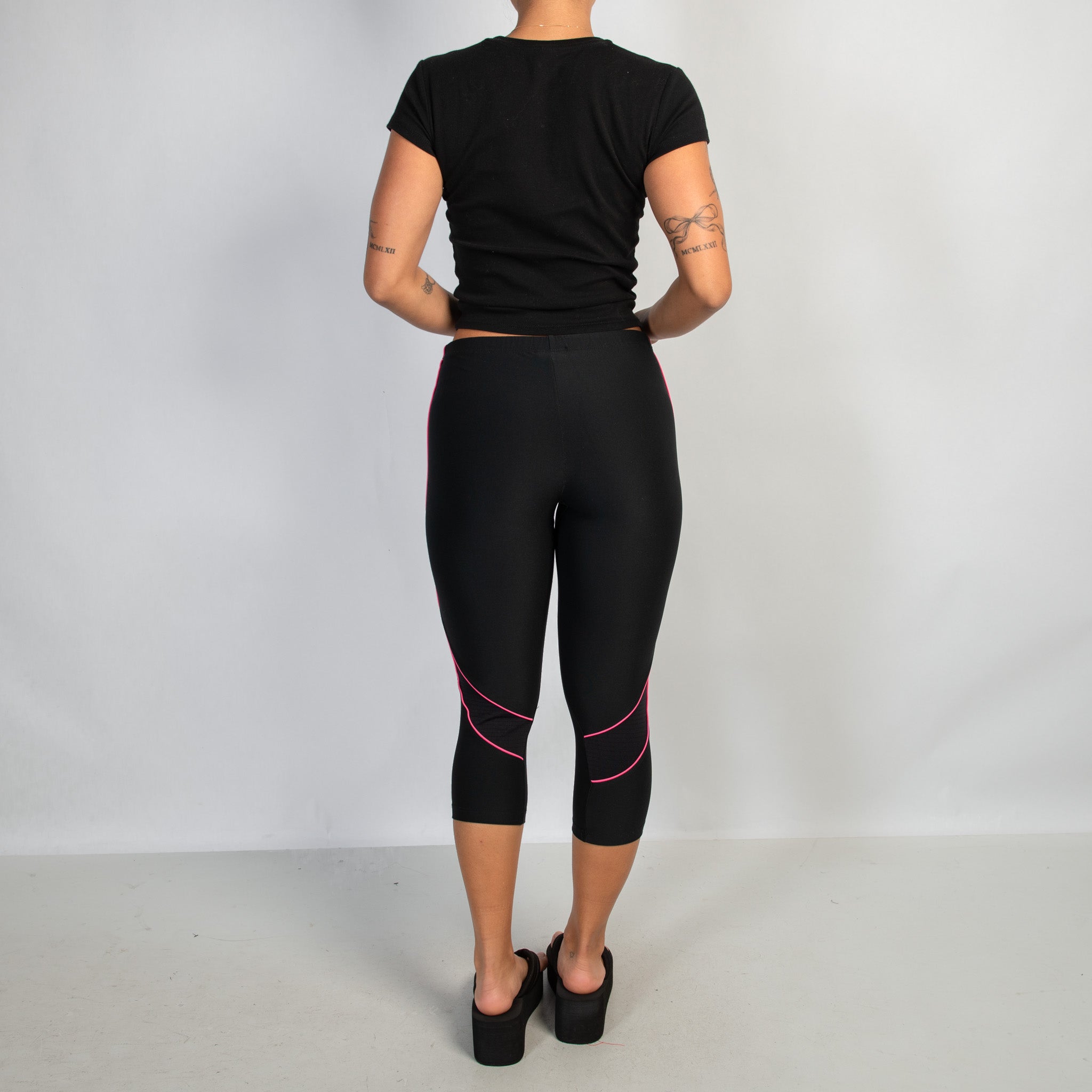 PINK PIPED 3/4 TIGHTS