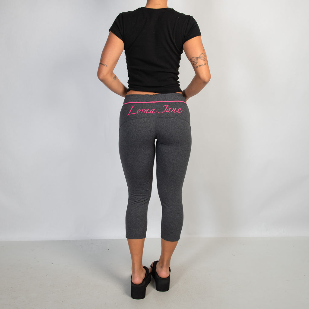 CHARCOAL CAPRI TIGHTS