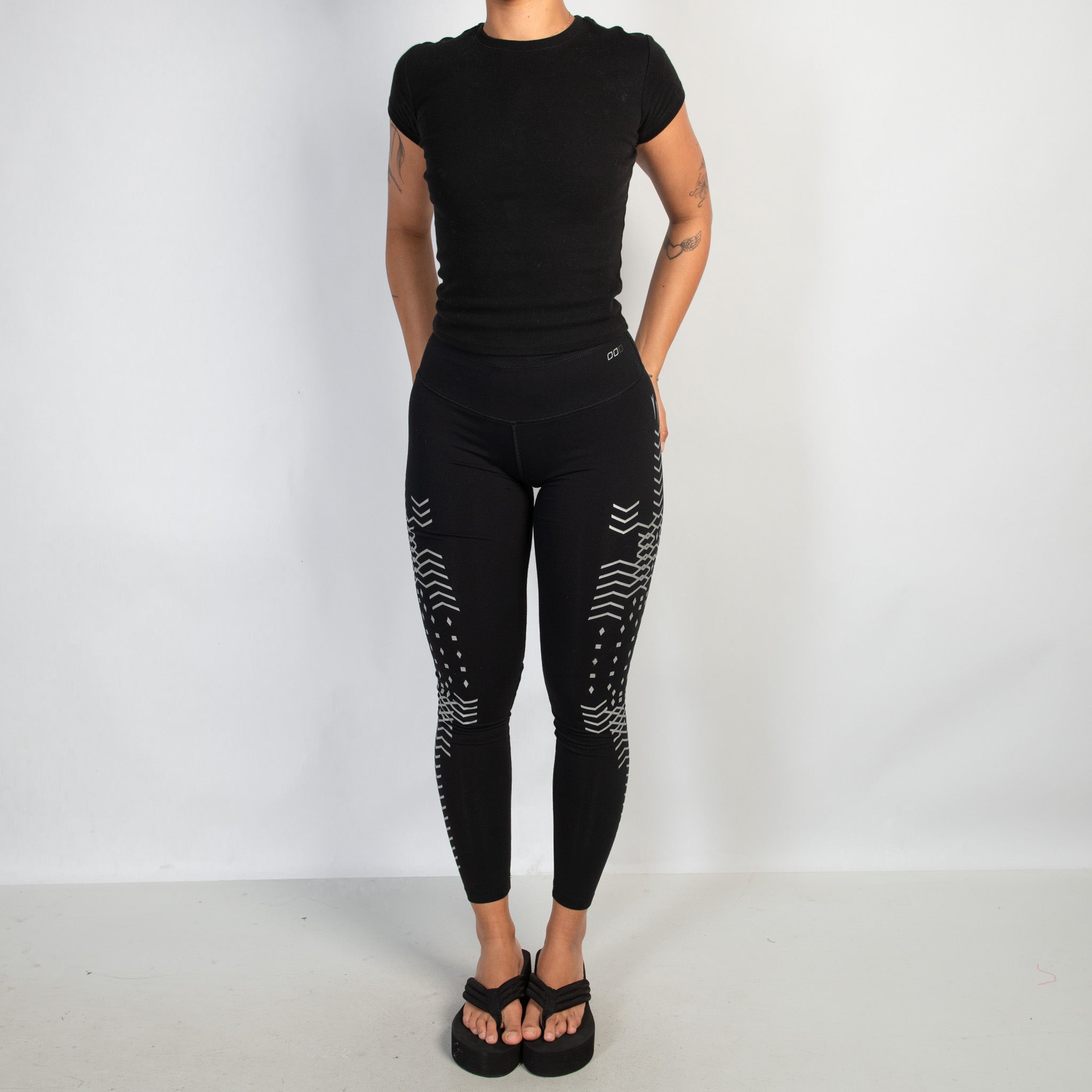 GEOMETRIC FULL LENGTH TIGHTS