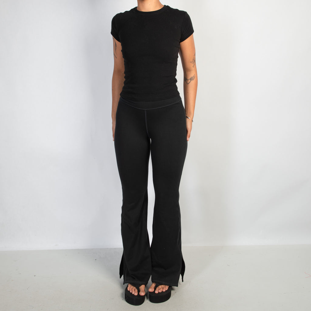 BLACK FLARE TIGHTS