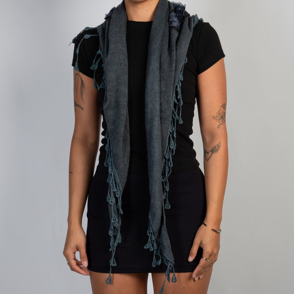 NAVY FLORAL SCARF