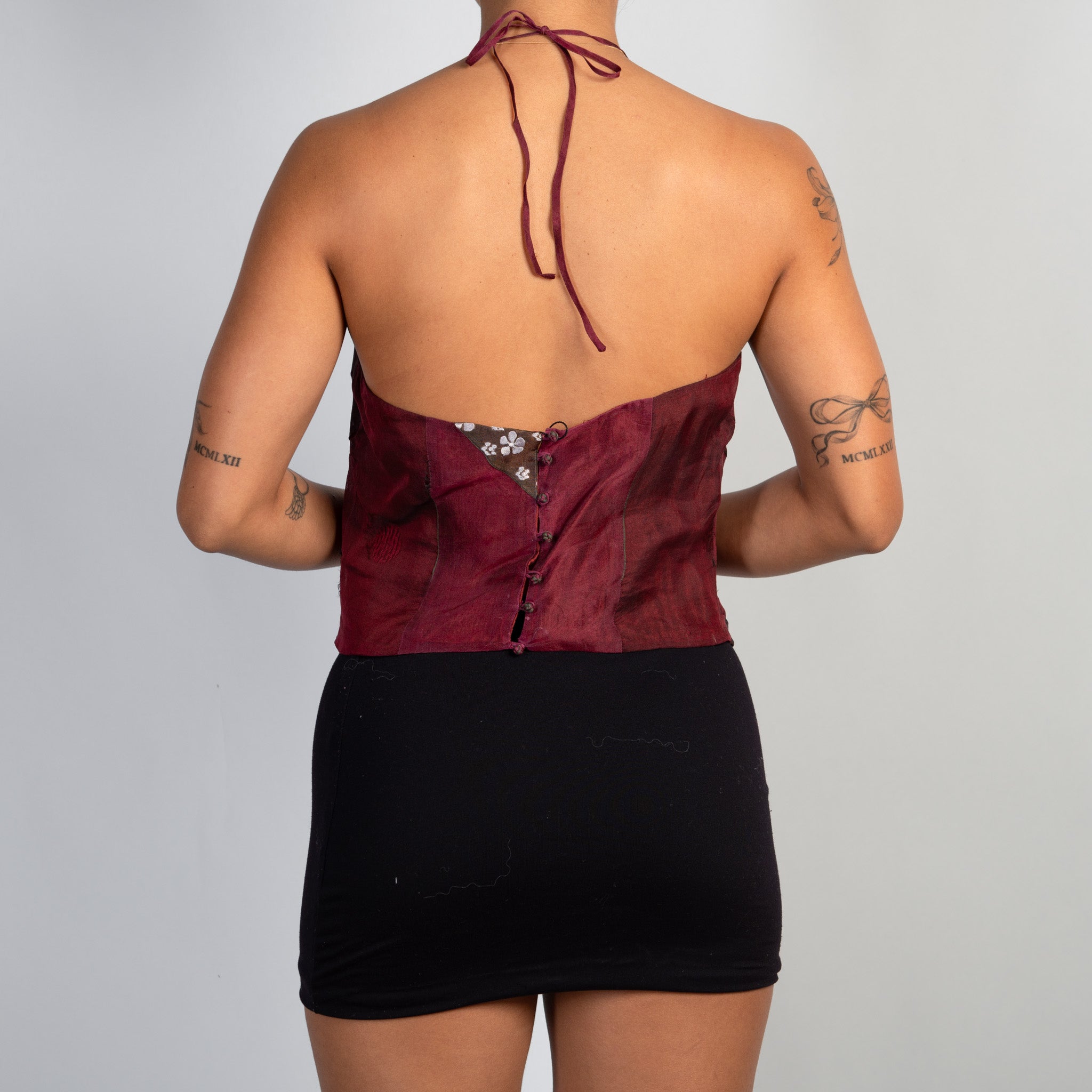 RED HALTER TOP