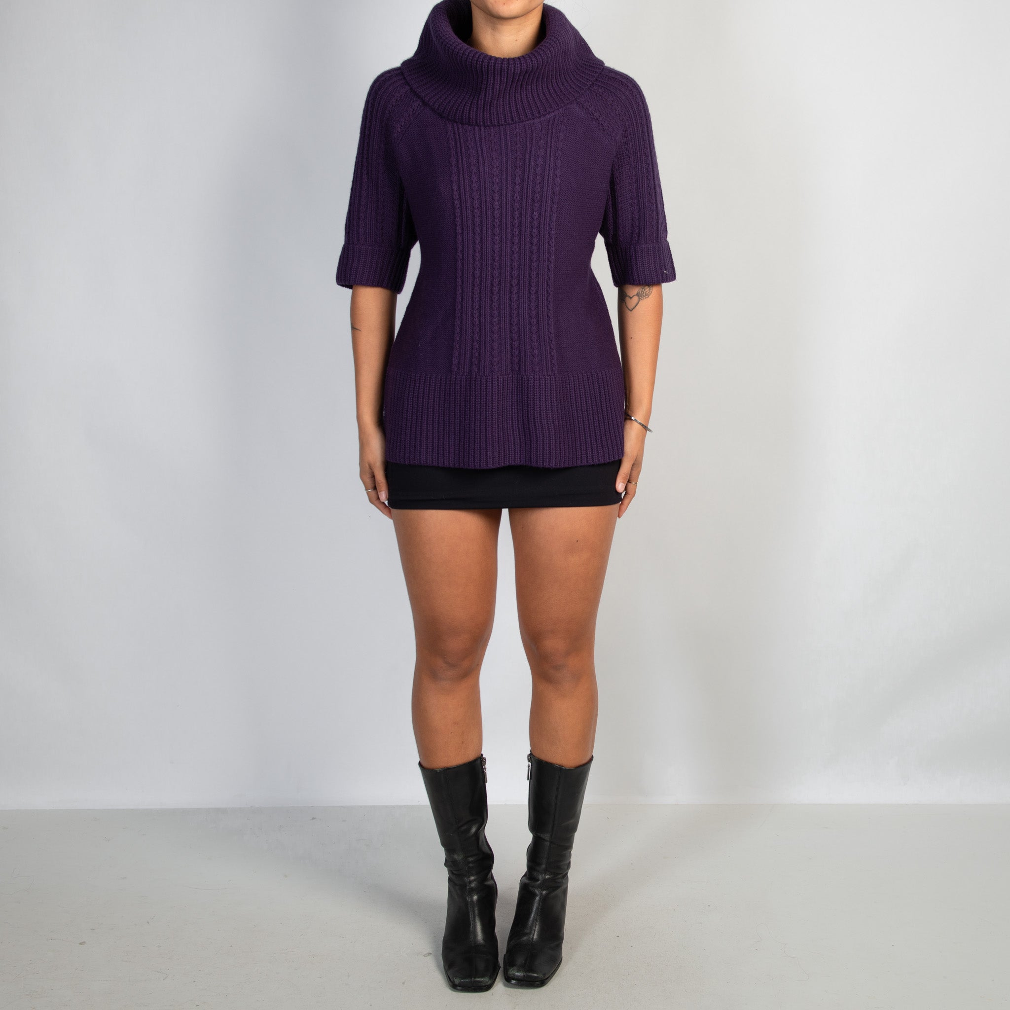 PURPLE KNIT TOP