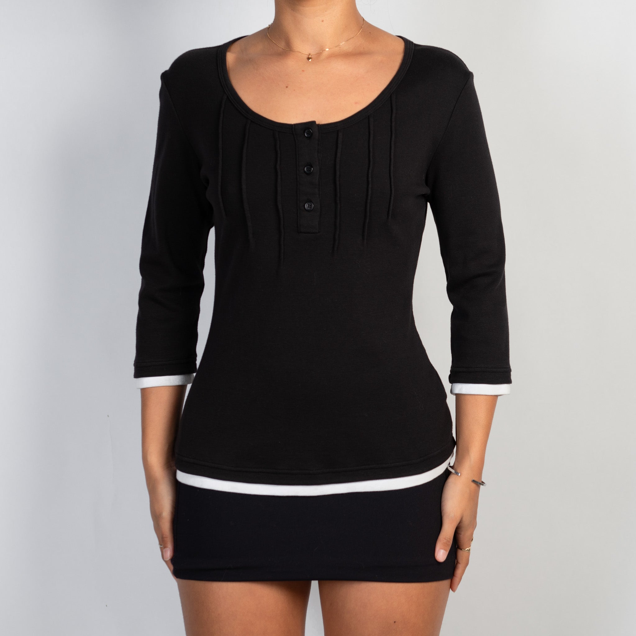 BLACK PIN TUCK HENLEY TOP