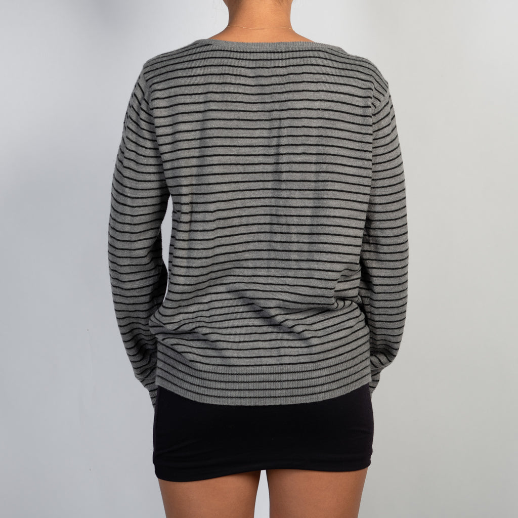 STRIPE THIN KNIT SWEATER