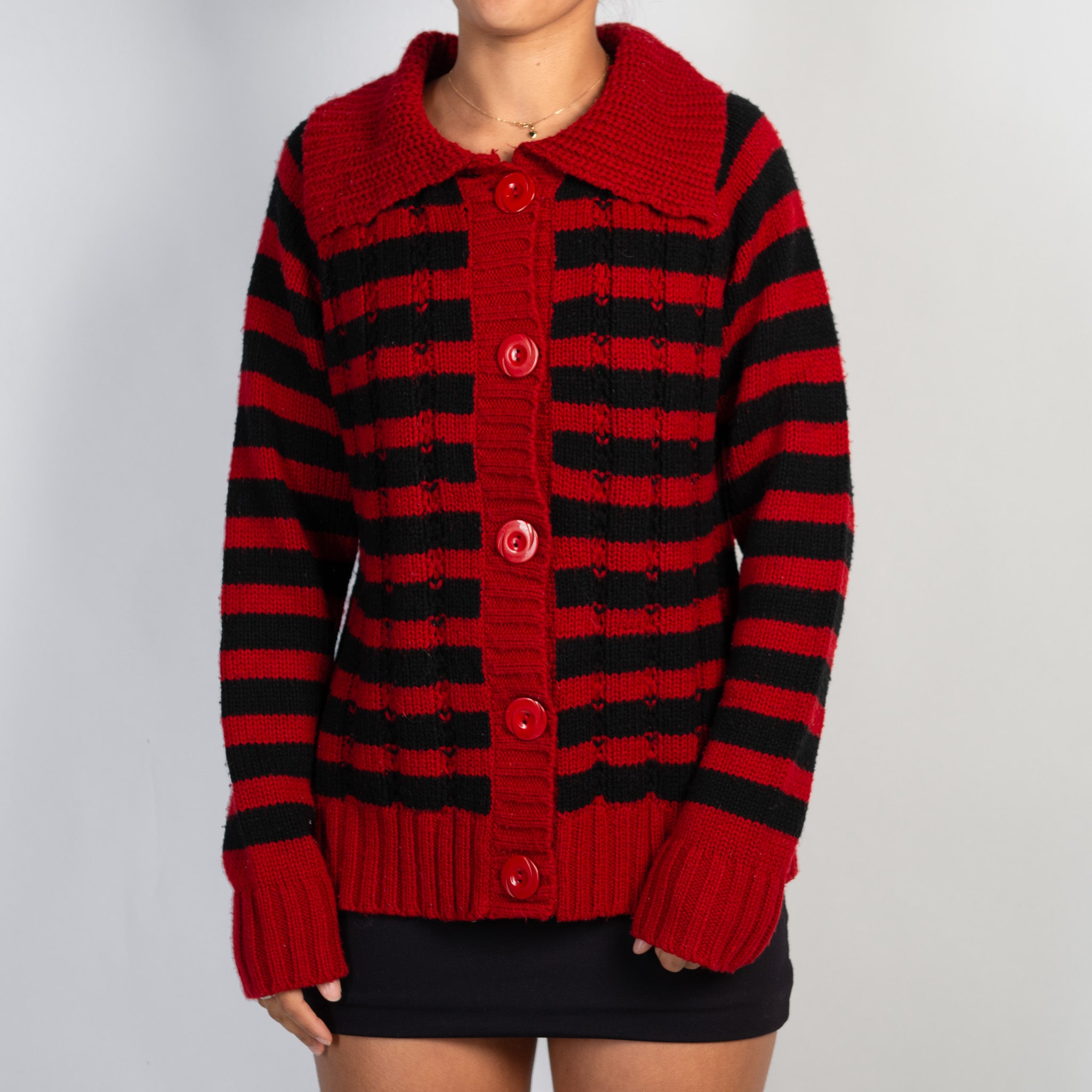 RED STRIPE CARDIGAN