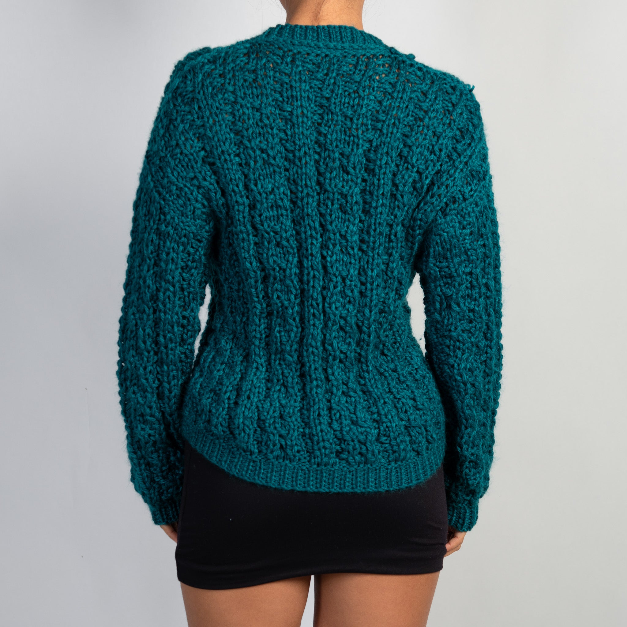 TURQUOISE KNIT SWEATER