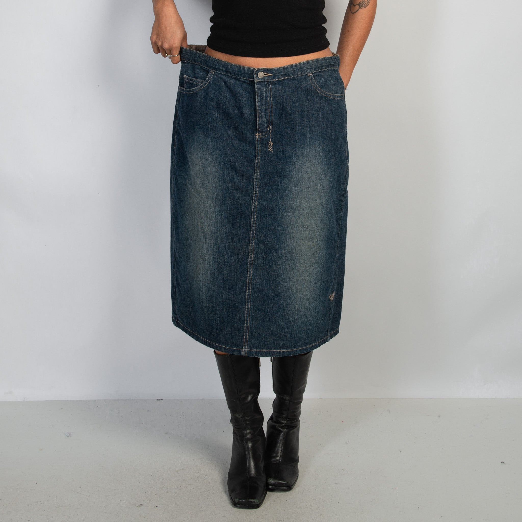 DENIM LONGLINE SKIRT