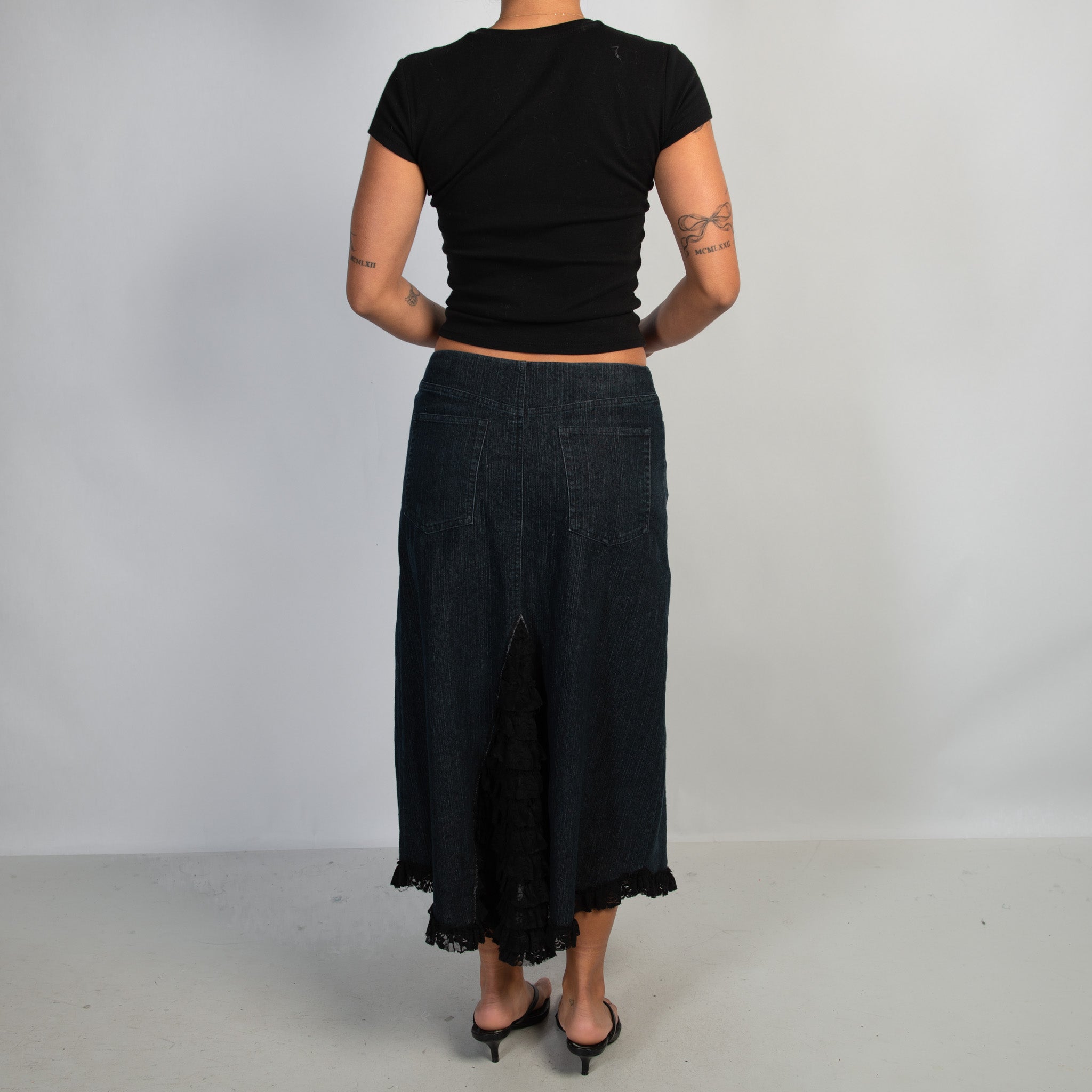 DENIM LONGLINE SKIRT