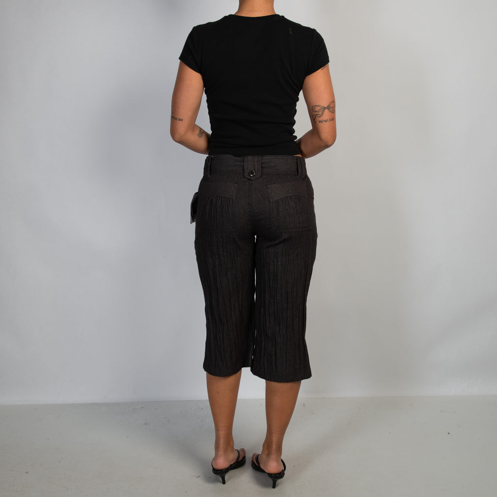 BROWN TEXTURED CROP PANTS
