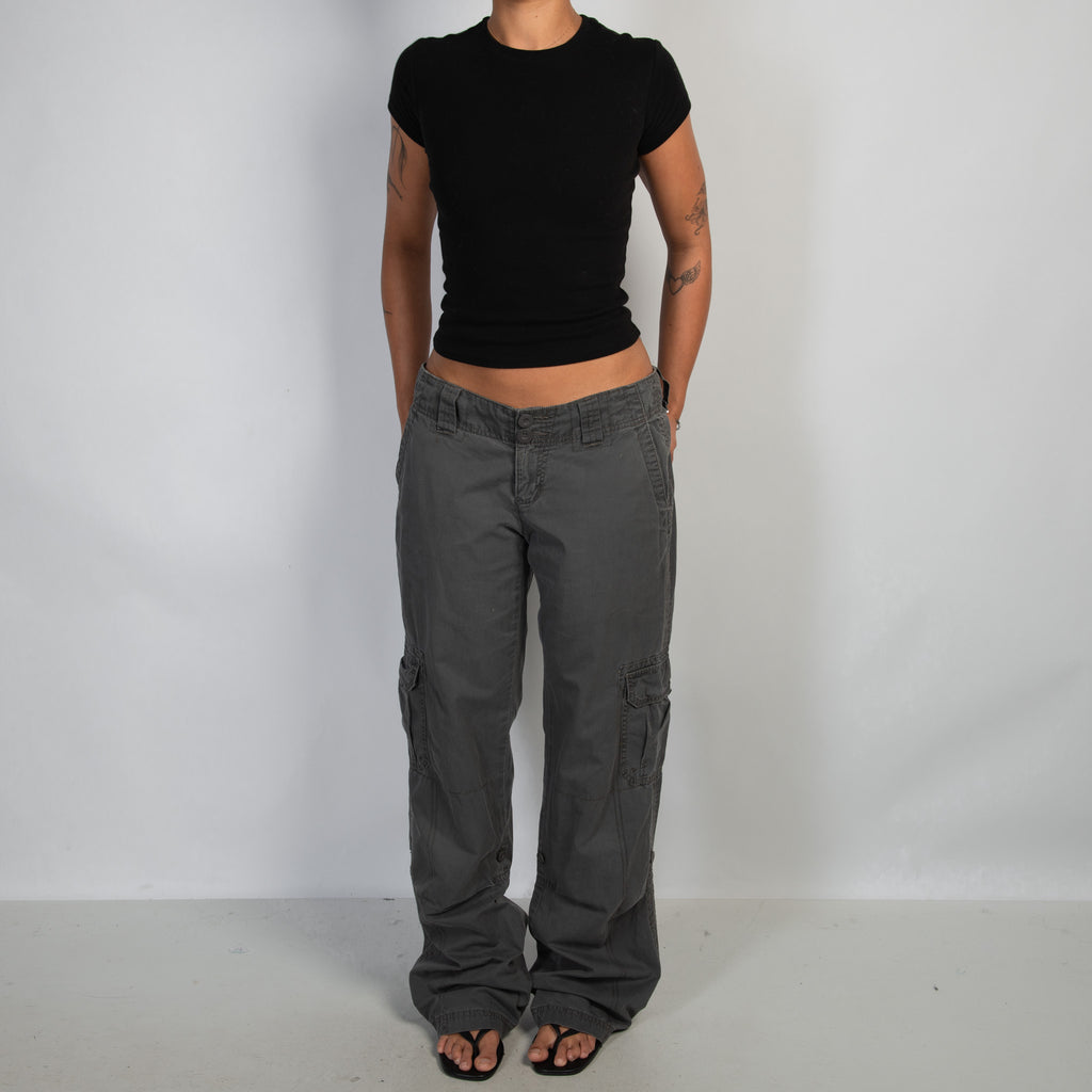 GREY CARGO PANTS