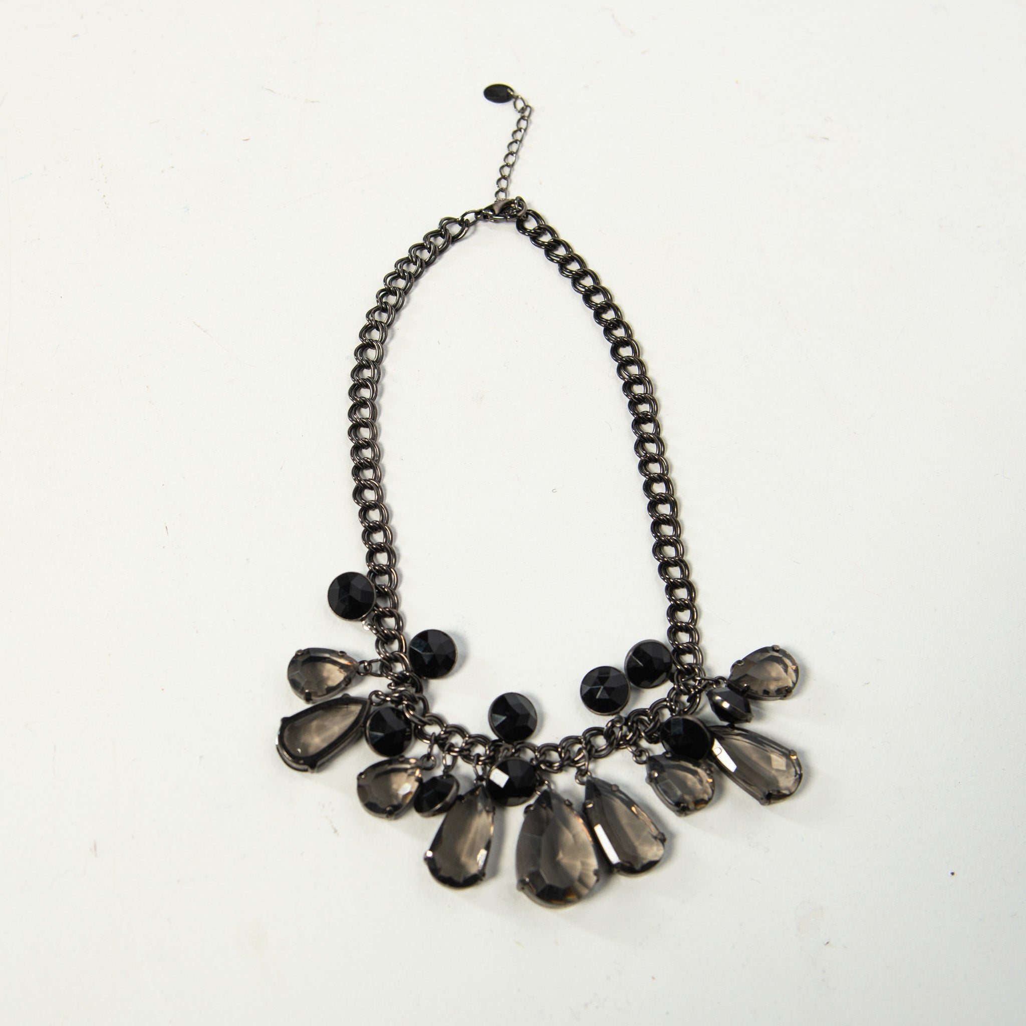CHUNKY CHAIN NECKLACE