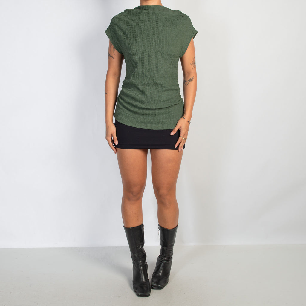 GREEN TEXTURED TOP