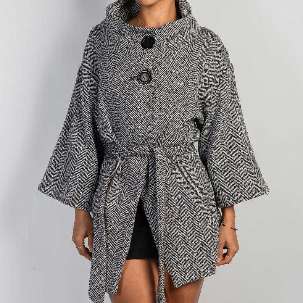 B&W FUNNEL NECK JACKET