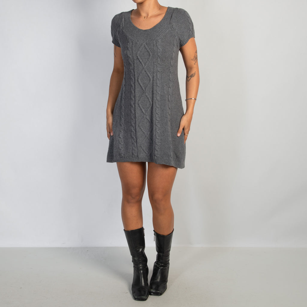 GREY CABLE KNIT DRESS