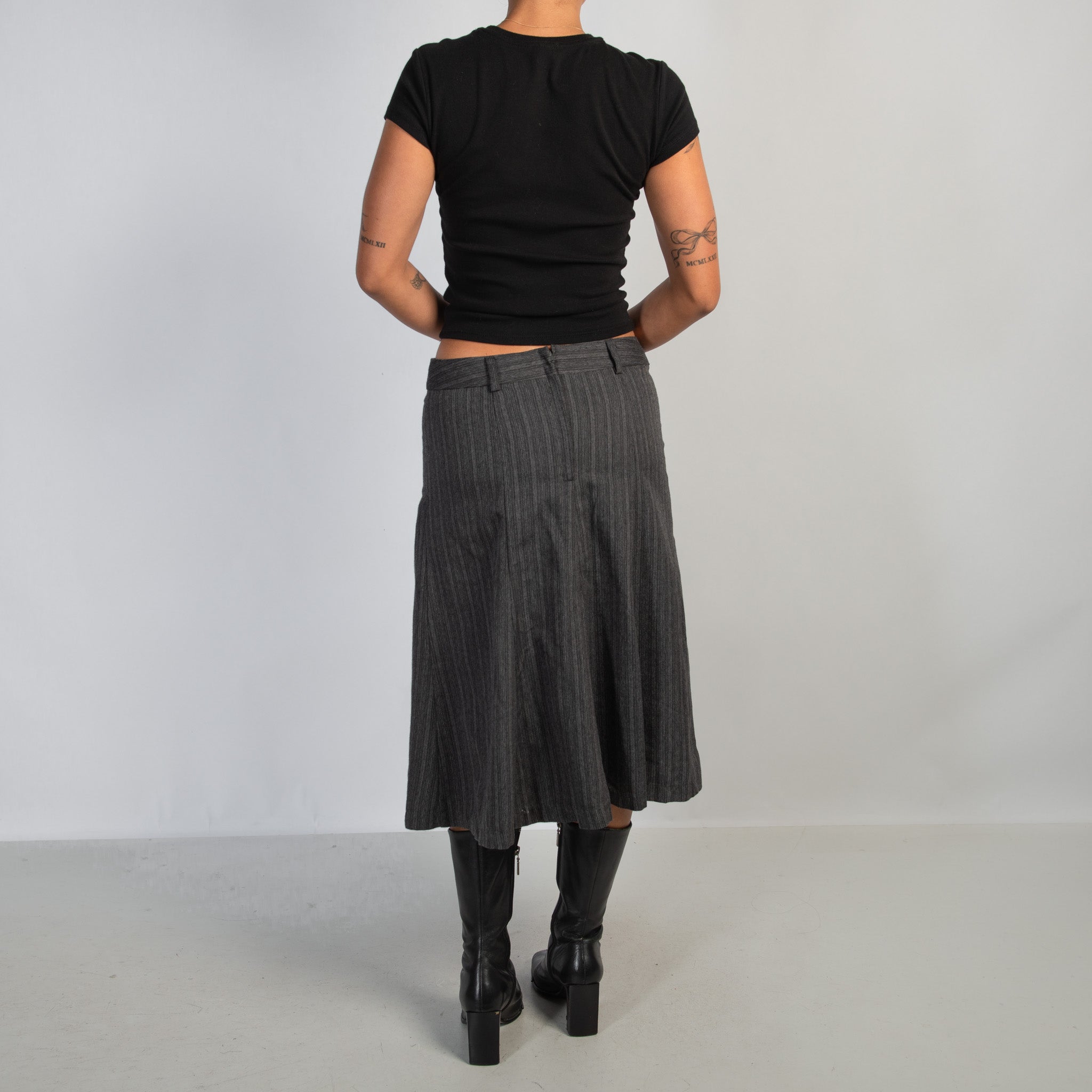 CHARCOAL MIDI SKIRT