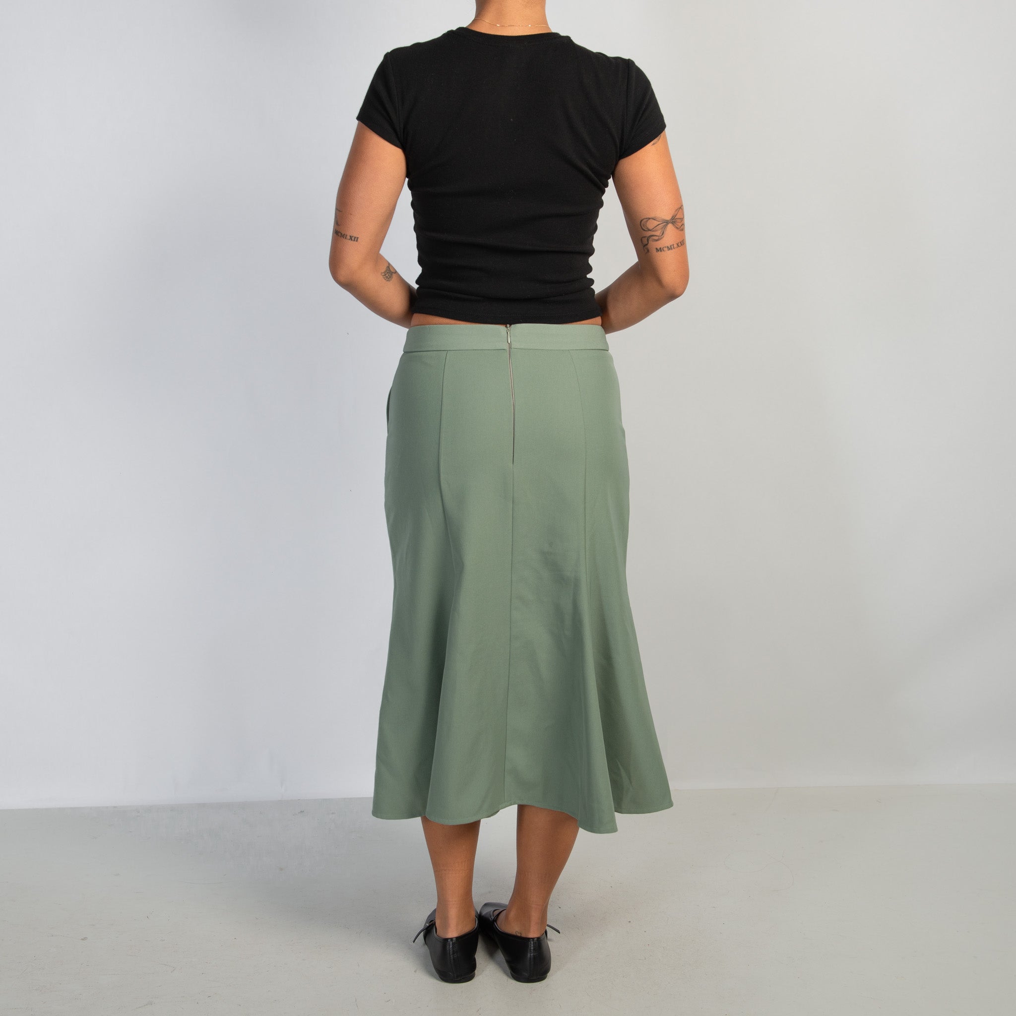 SAGE GREEN MIDI SKIRT