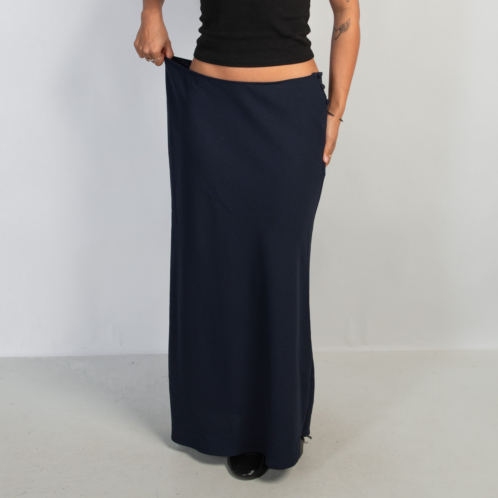 NAVY MAXI SKIRT