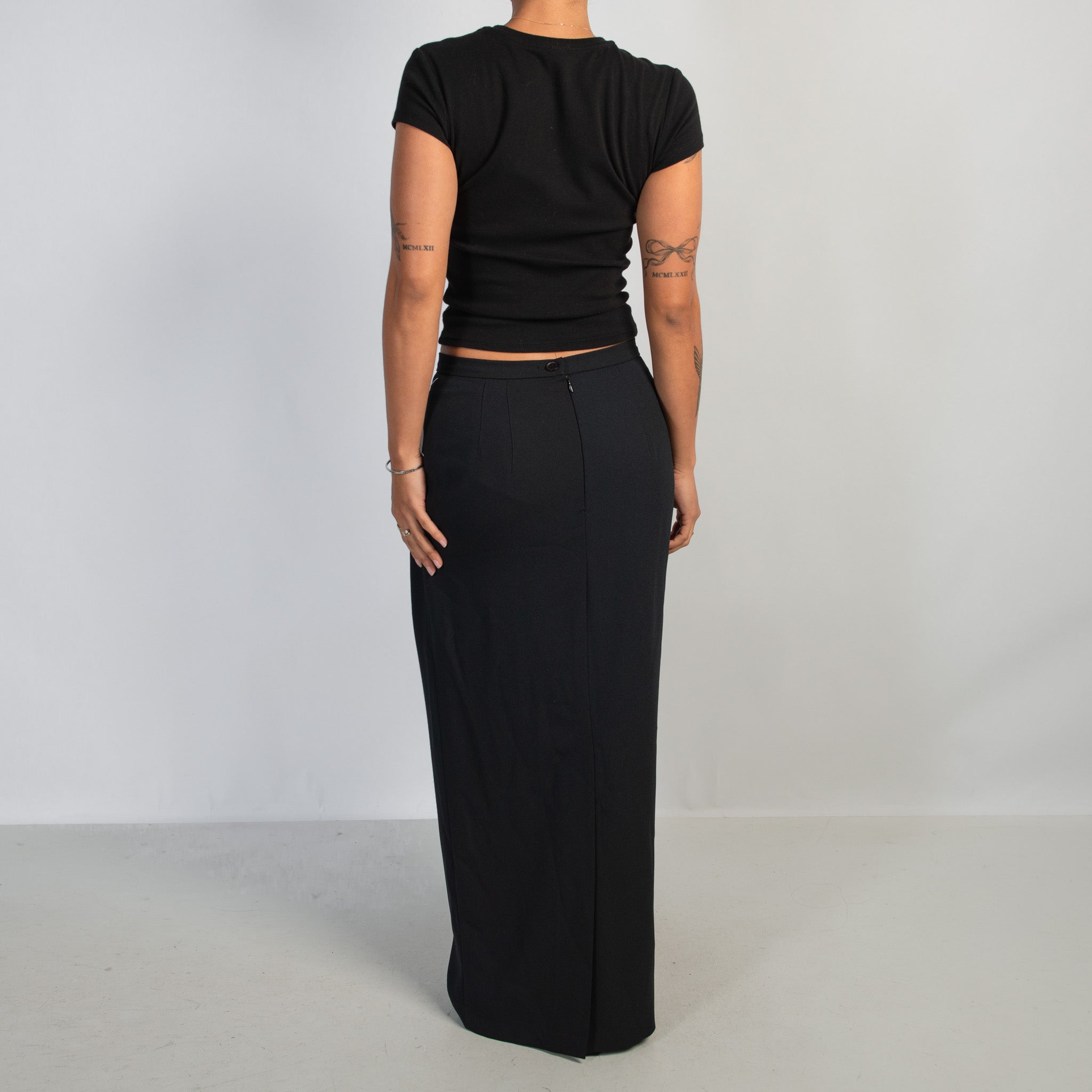 BLACK MAXI SKIRT