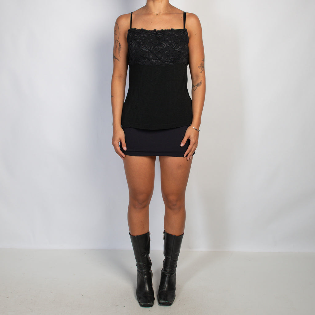 BLACK LACE CAMISOLE