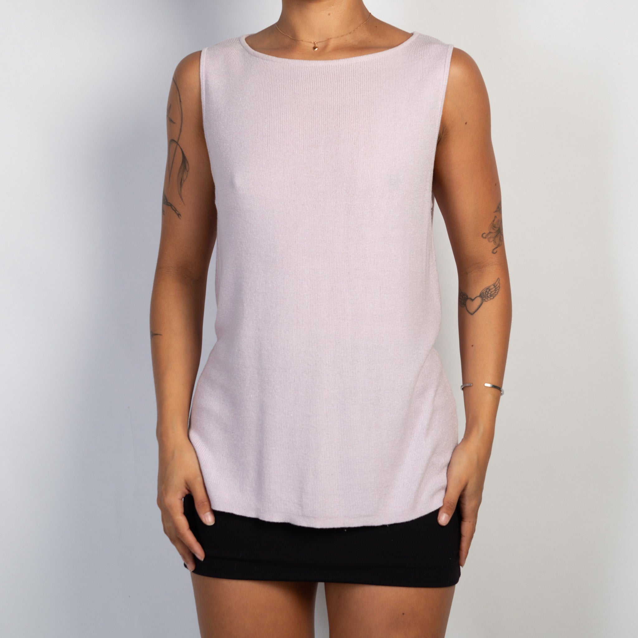 PASTEL KNIT SLEEVELESS TOP