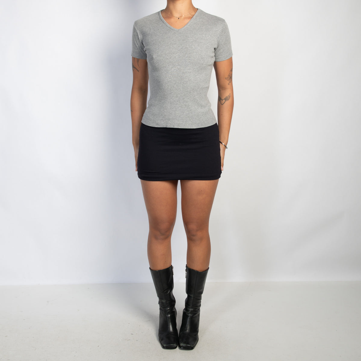 GREY V NECK TEE