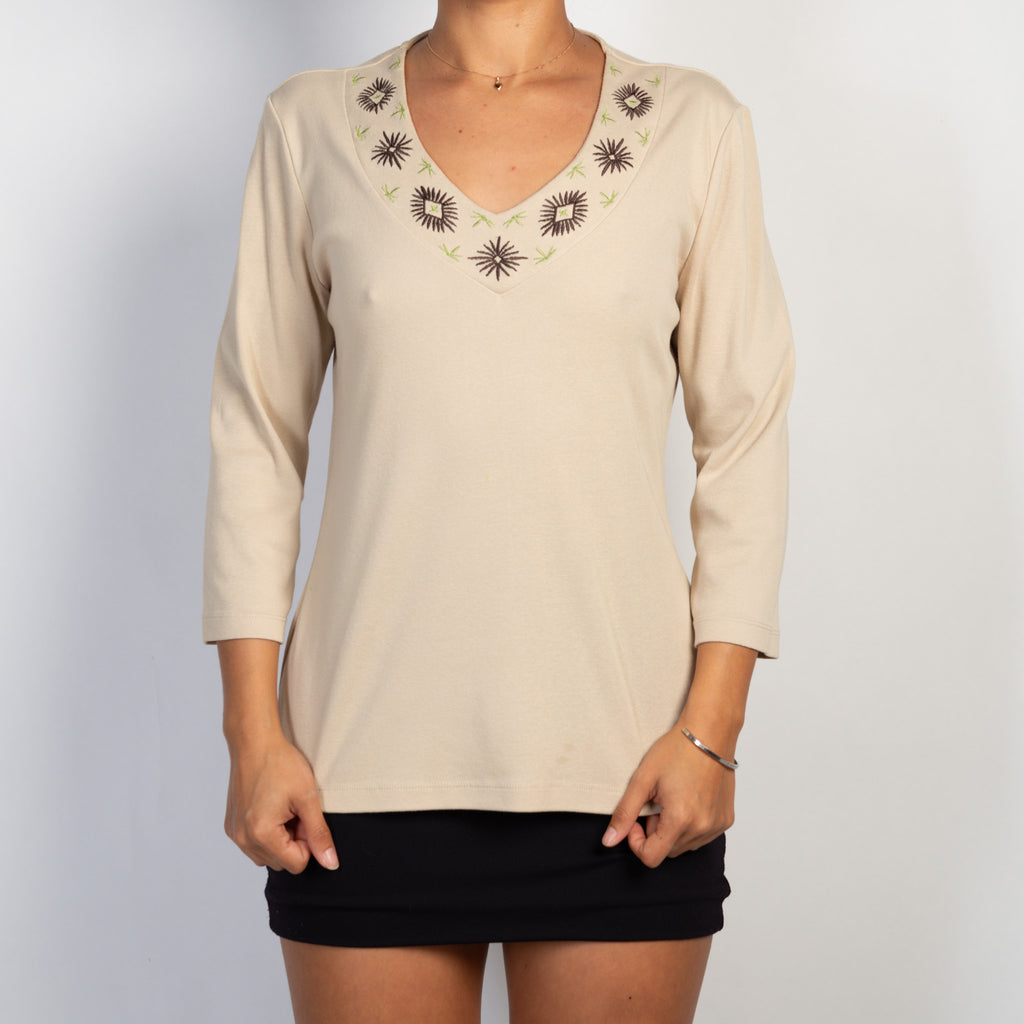 BEIGE 3/4 SLEEVE TOP