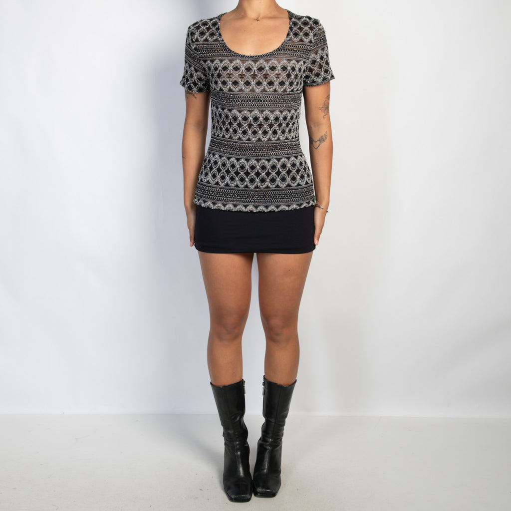 TEXTURE MESH TEE