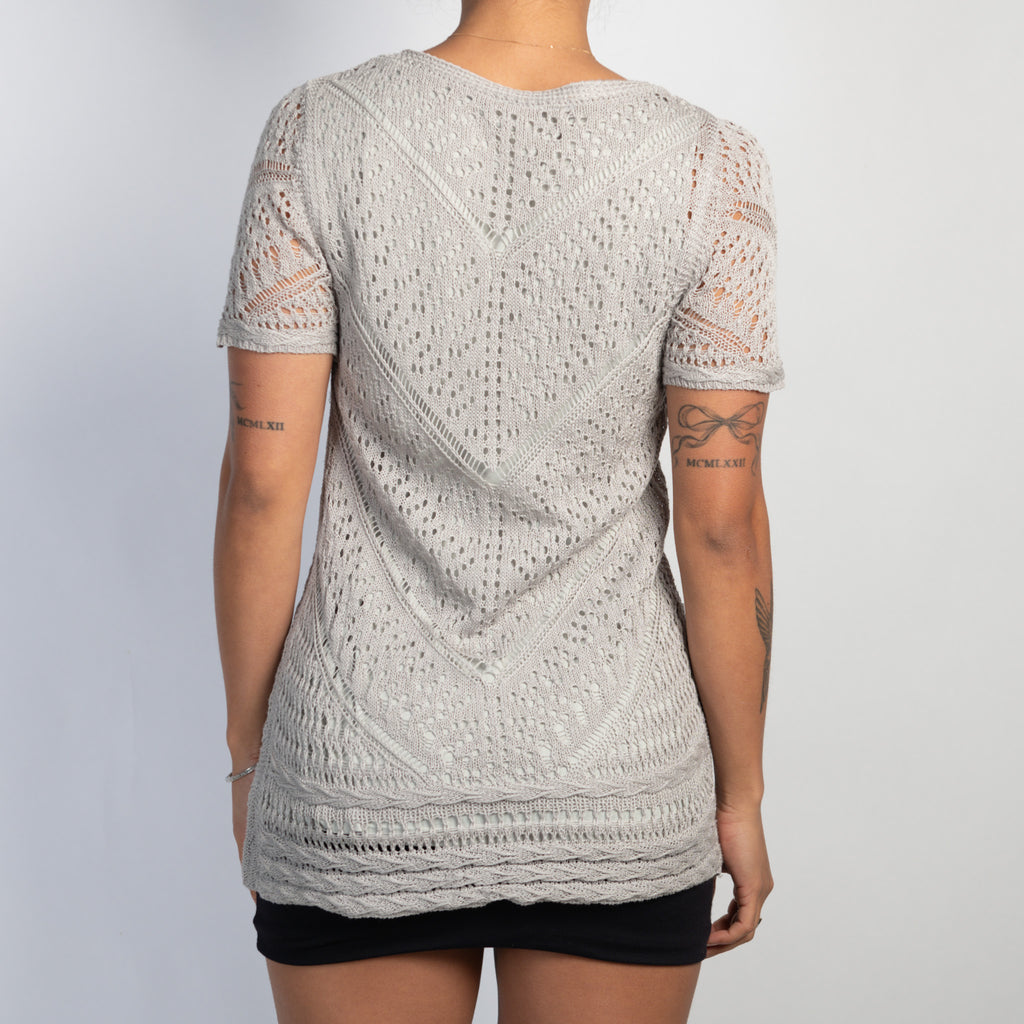 GREY CROCHET KNIT TOP