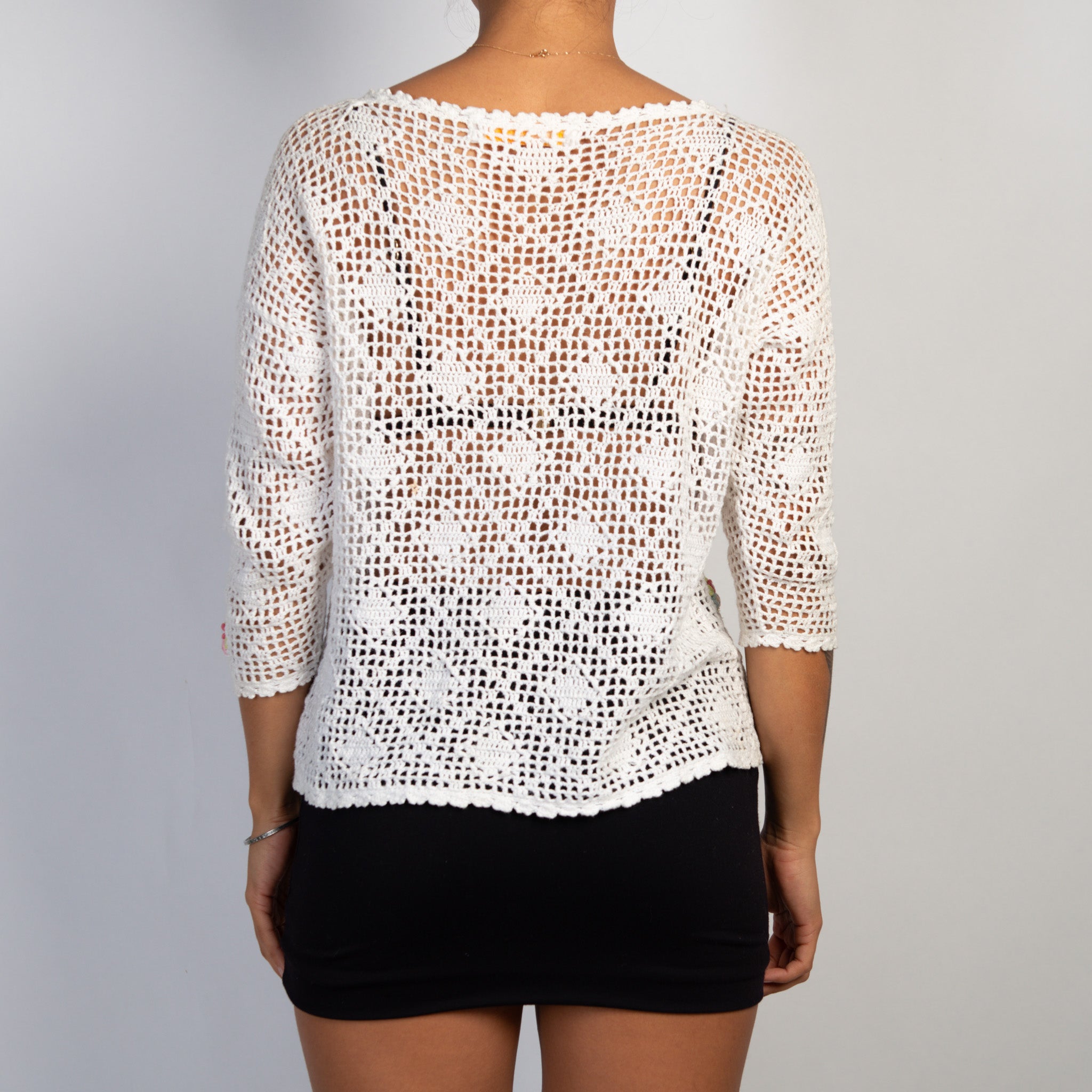 FLORAL CROCHET TOP