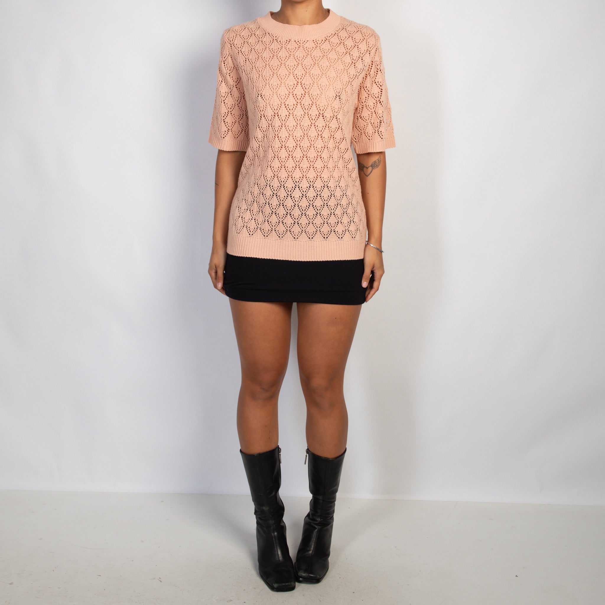 PINK OPEN KNIT TOP