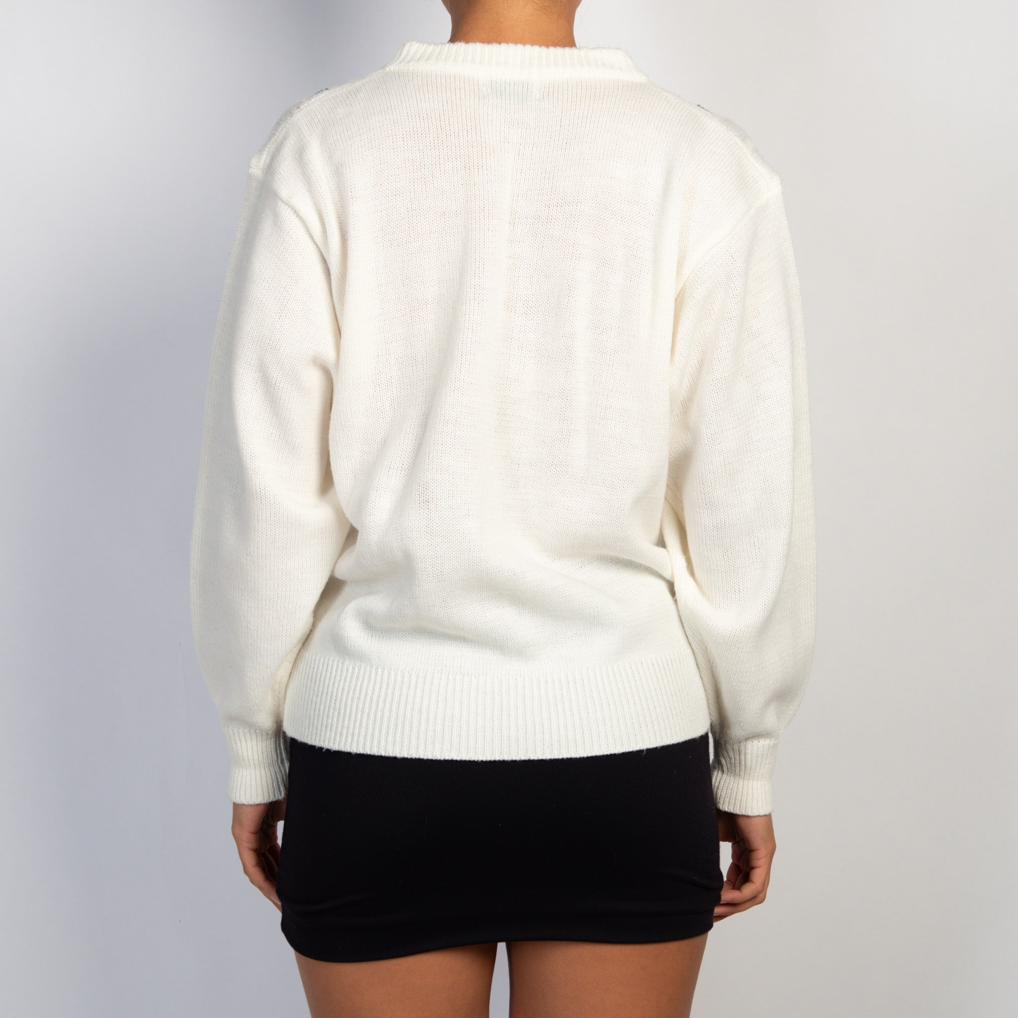 FLORAL EMBROIDERED CARDIGAN