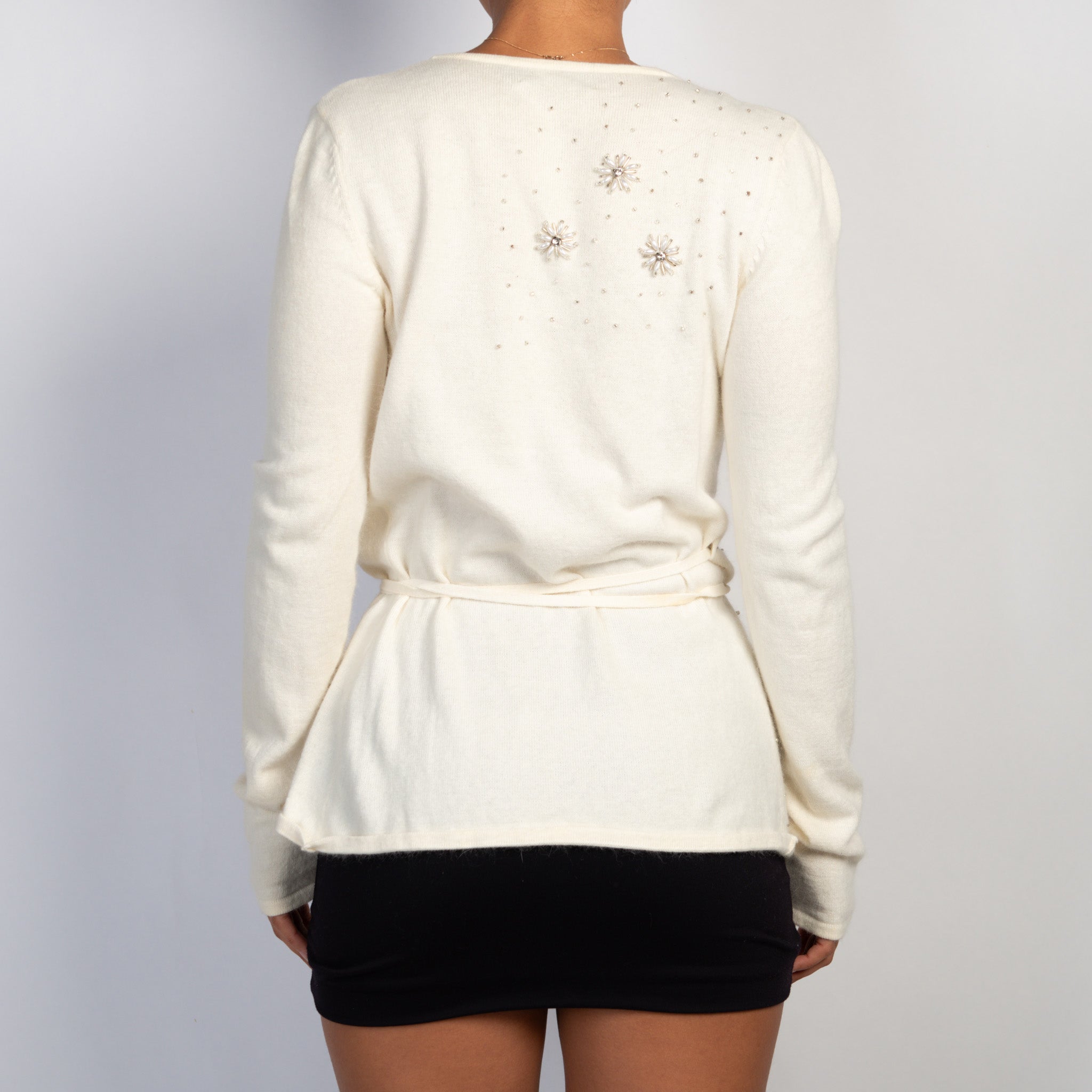 CREAM KNIT WRAP TOP