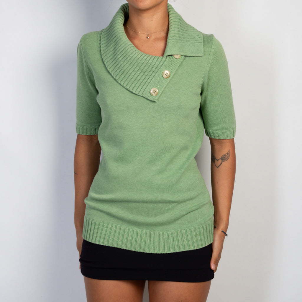 GREEN BUTTON KNIT TOP
