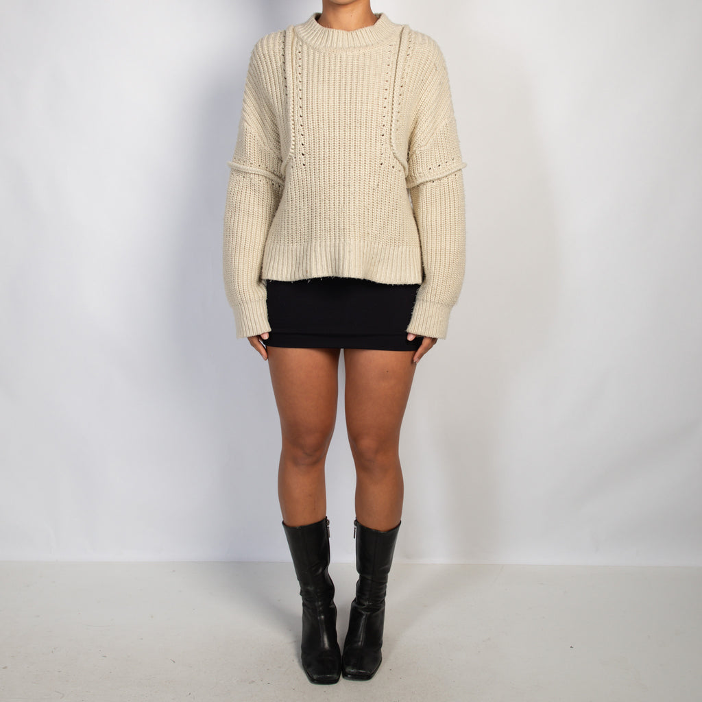CREAM CHUNKY KNIT SWEATER