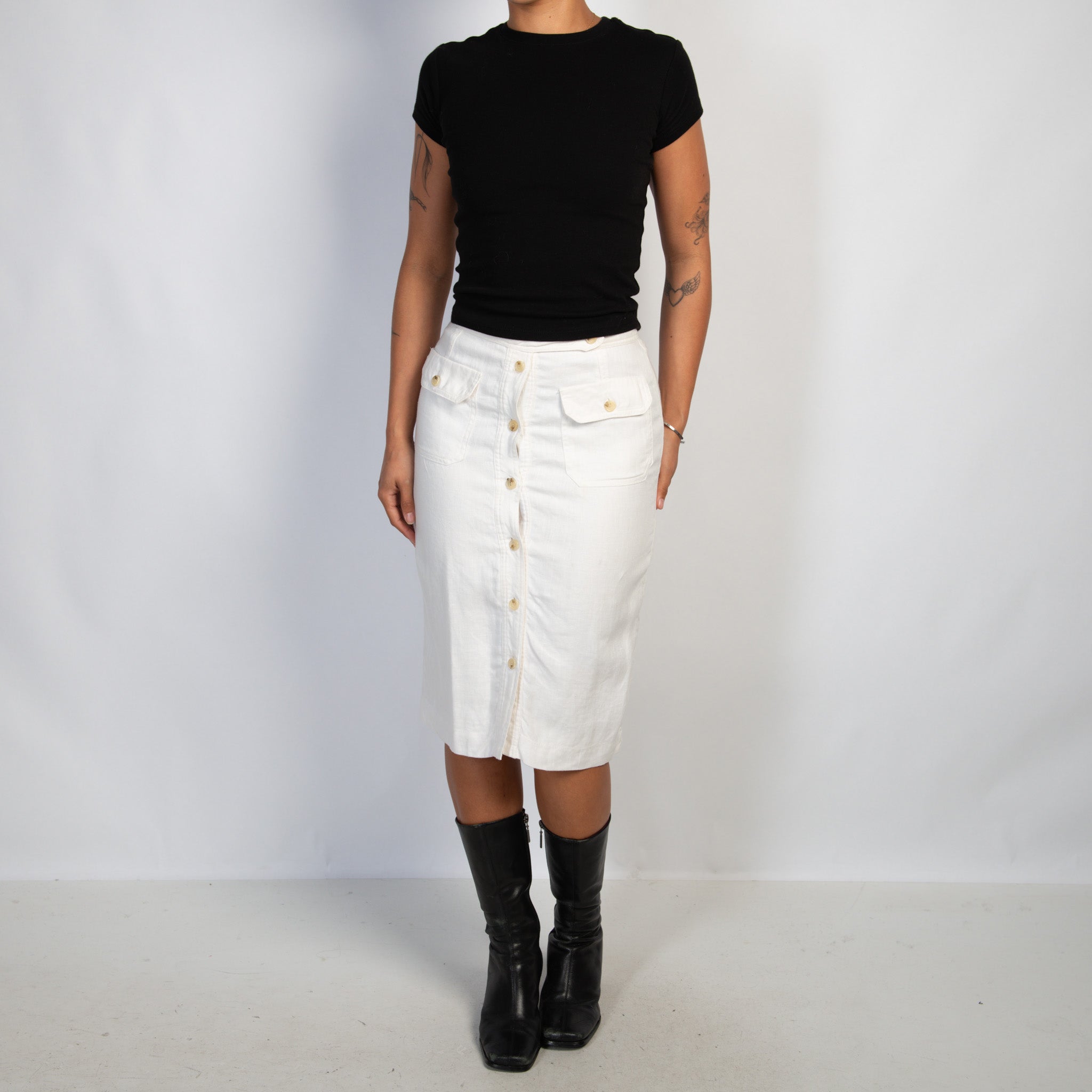WHITE LINEN BUTTON SKIRT