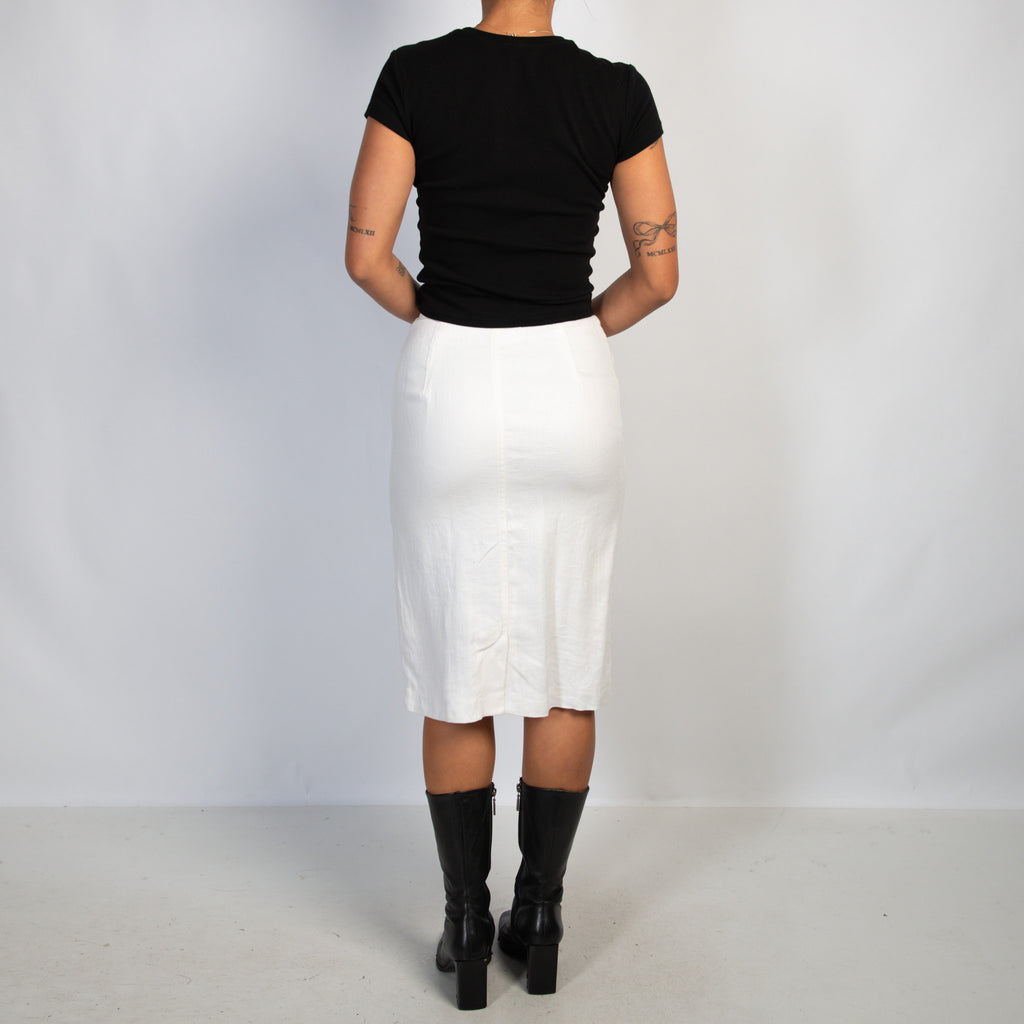WHITE LINEN BUTTON SKIRT