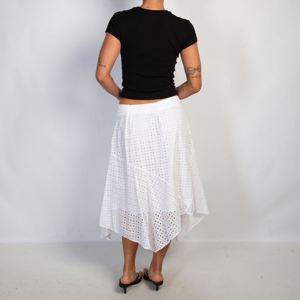 WHITE BRODERIE SKIRT