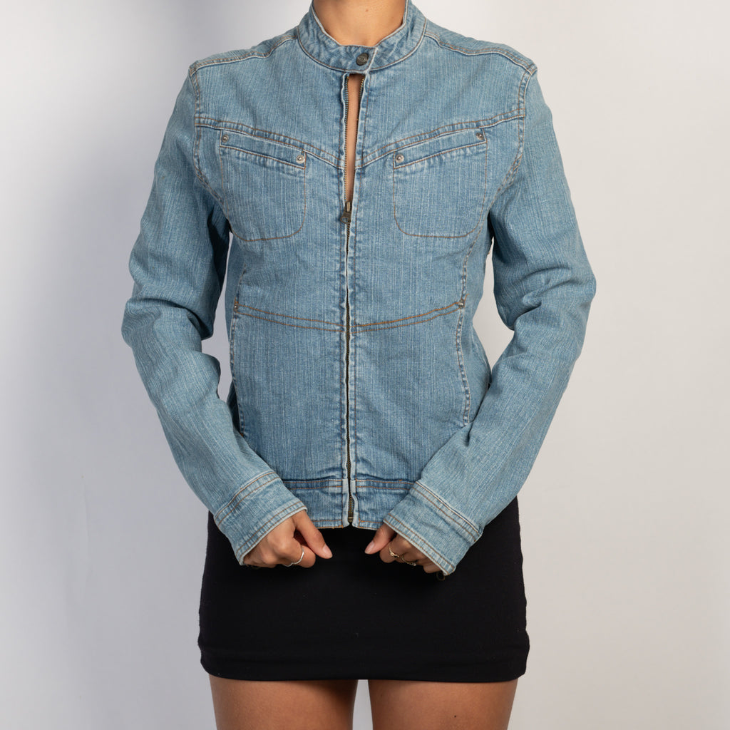 LIGHT DENIM ZIP JACKET